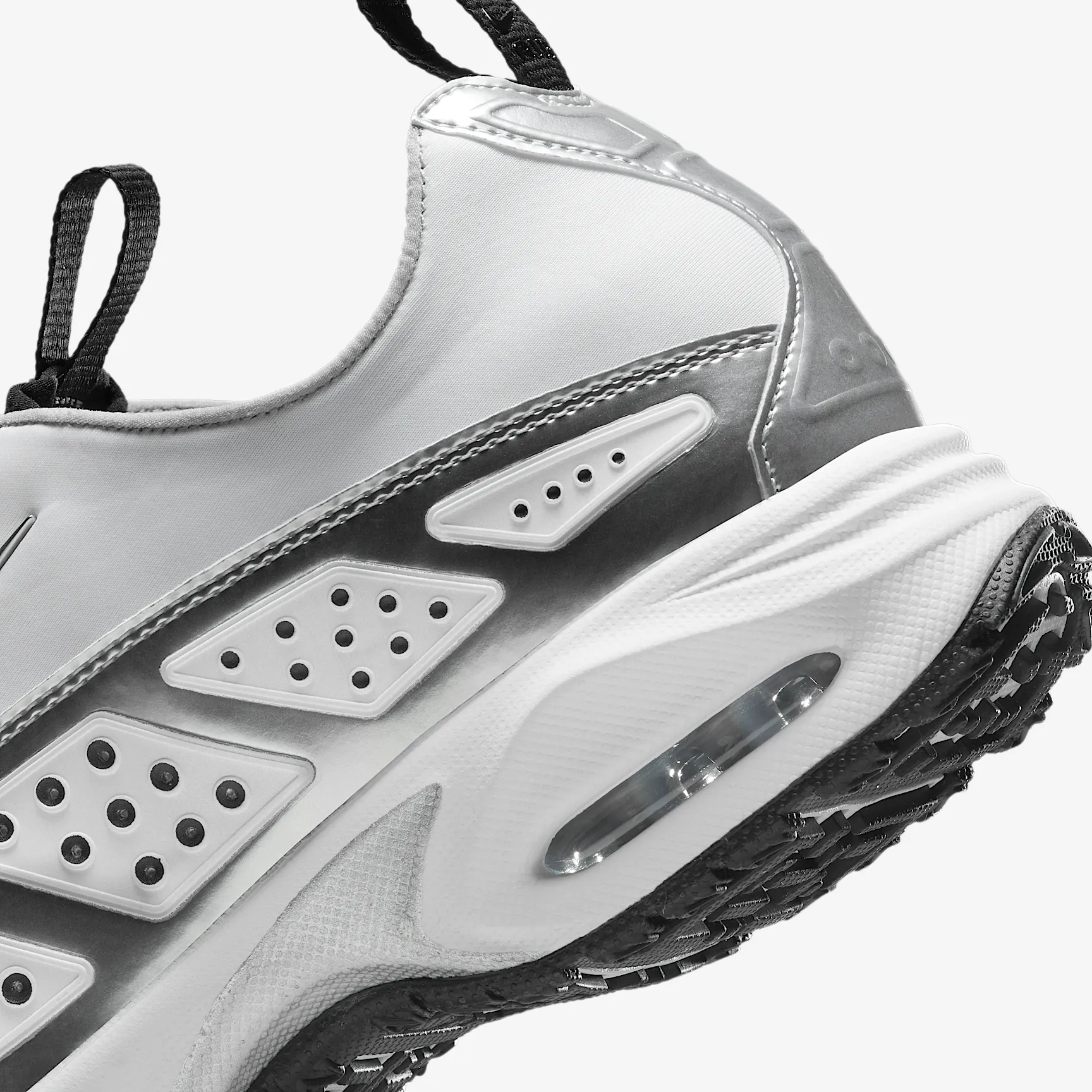 A9AAAA_Nike-Air-Max-SNDR-WMNS_WHITE-METALLIC-SILVER_HJ4130-100_img7