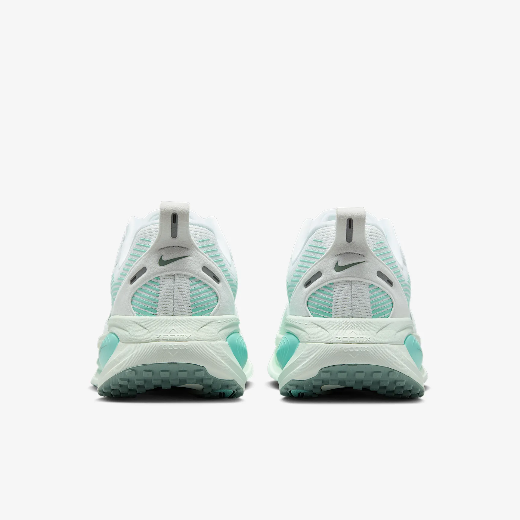 6CB1A7_Nike-Vomero-18-WMNS_BlancBleached_HM6804-106_img5