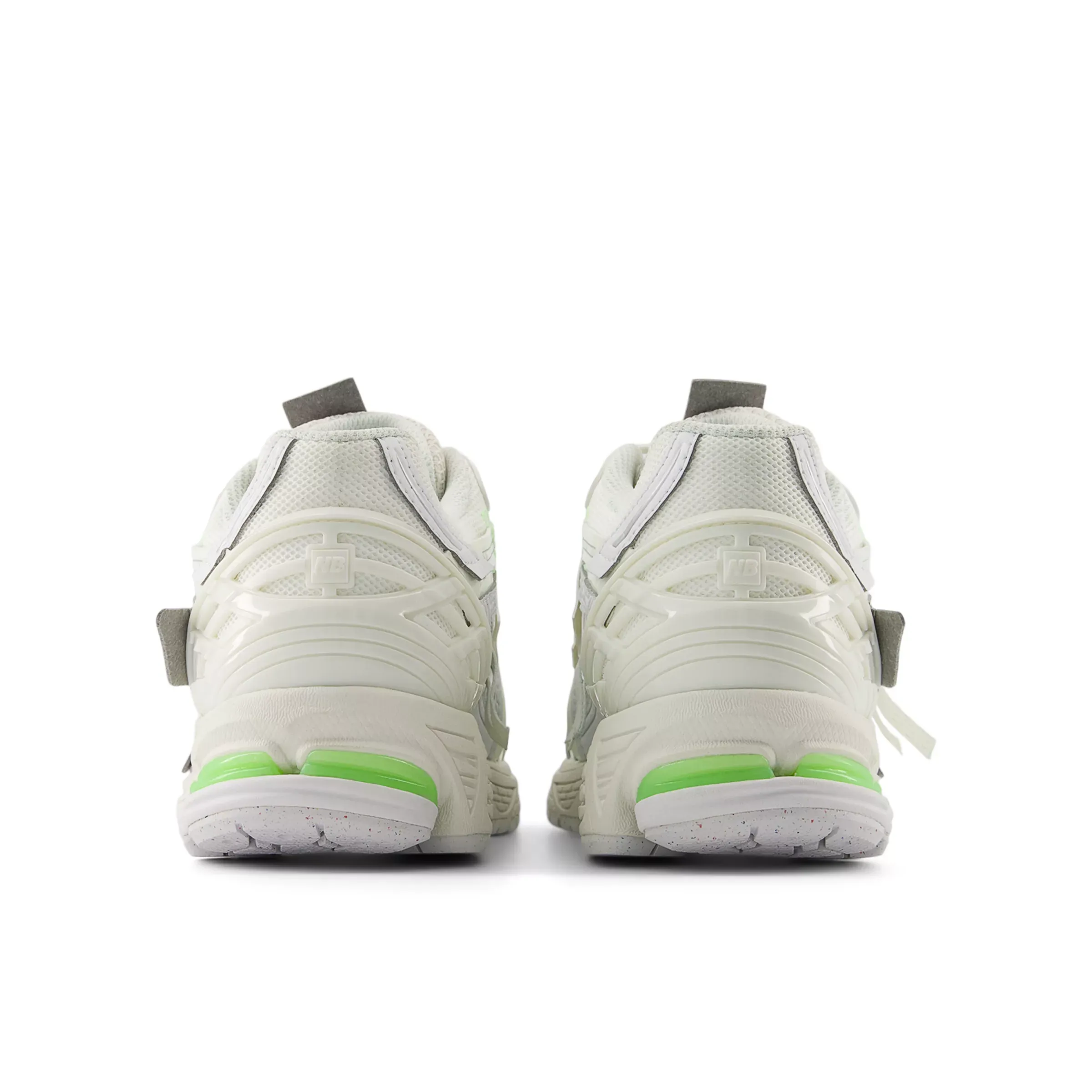 000000_New-Balance-1906A_WHITE-MINT-FLASH_U1906AE_img4
