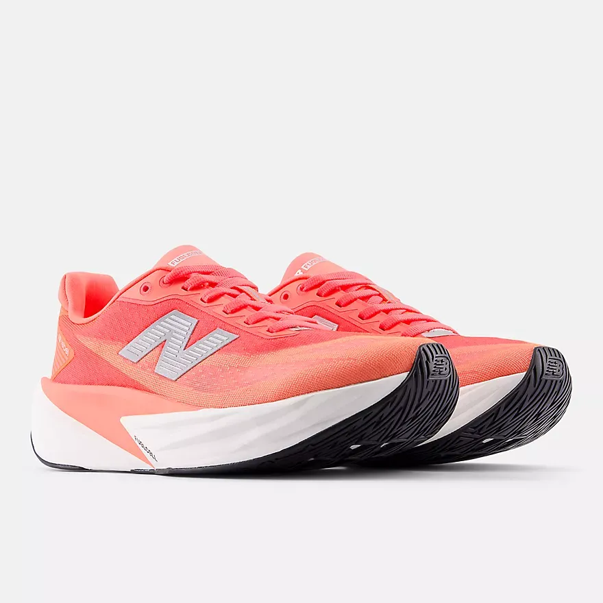 F06E6B_New-Balance-FuelCell-Rebel-v5-WMNS_URGENT-RED_WFCXL5A_img1