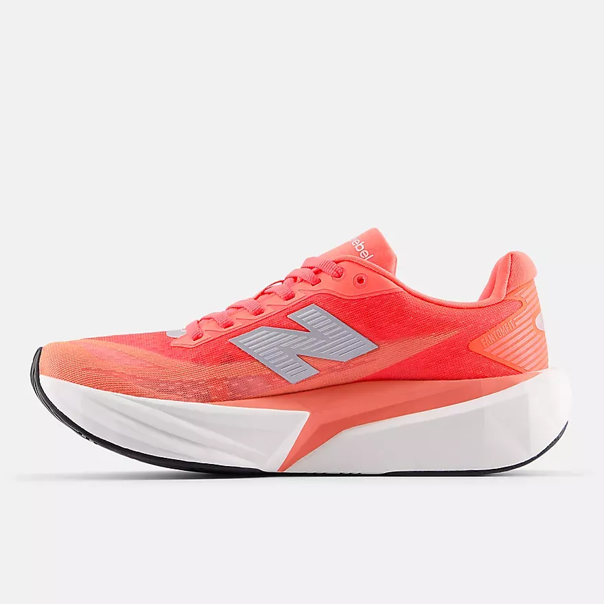 F06E6B_New-Balance-FuelCell-Rebel-v5-WMNS_URGENT-RED_WFCXL5A_img2