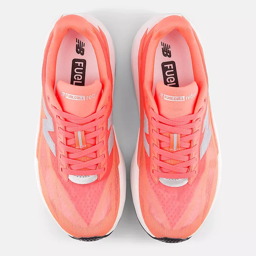 F06E6B_New-Balance-FuelCell-Rebel-v5-WMNS_URGENT-RED_WFCXL5A_img3