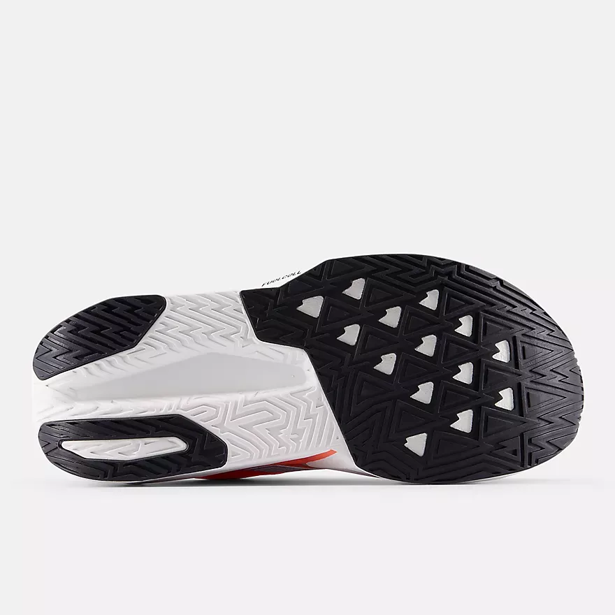 F06E6B_New-Balance-FuelCell-Rebel-v5-WMNS_URGENT-RED_WFCXL5A_img5