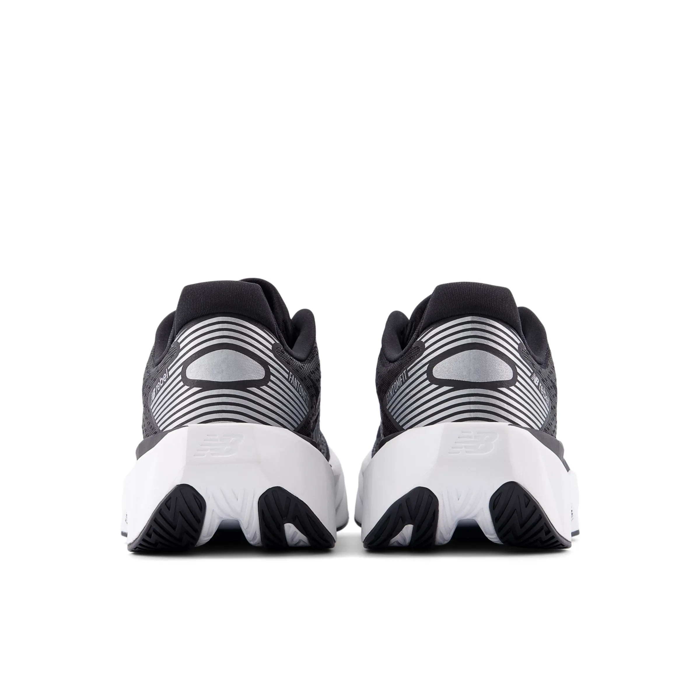 000000_New-Balance-FuelCell-Rebel-v5-WMNS_BLACK-WHITE_WFCXLK5_img4