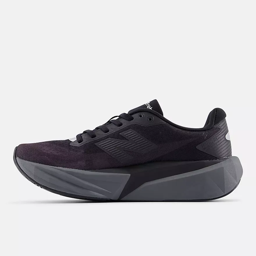 000000_New-Balance-FuelCell-Rebel-v5-WMNS_CASTLEROCK_WFCXLJ5_img2