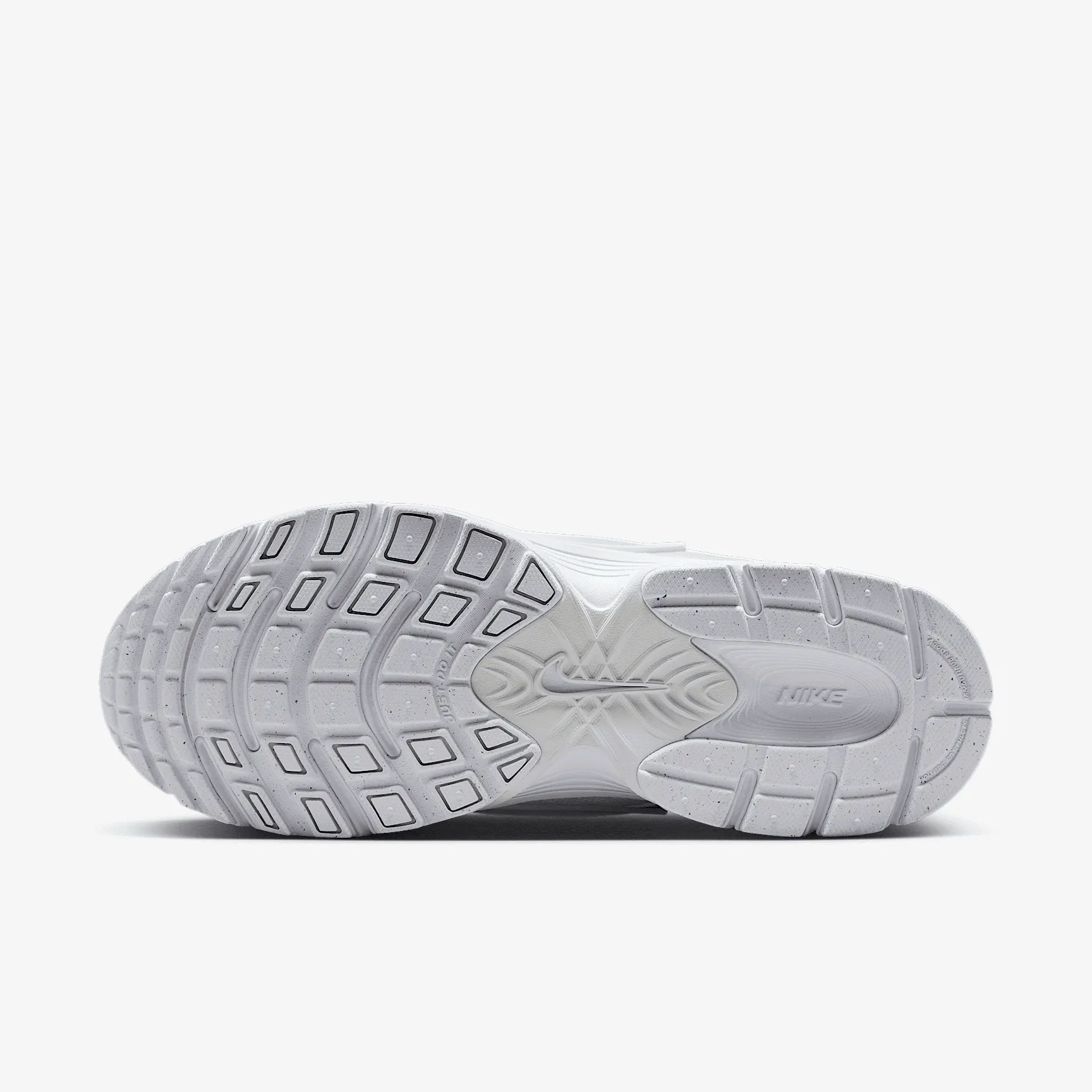 C5C5C5_Nike-V5-RNR-WMNS_WHITE-METALLIC-SILVER_HQ7901-101_img1