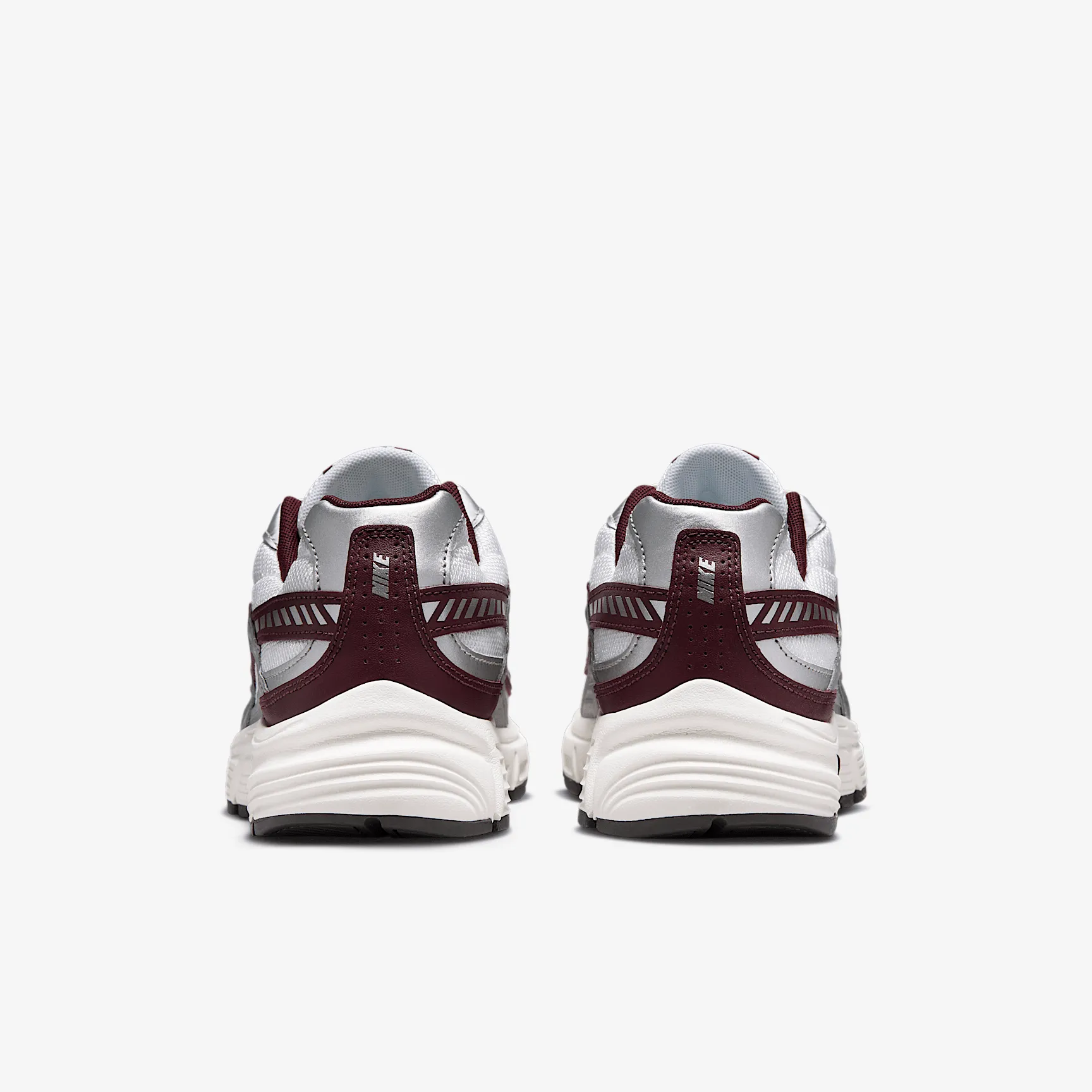 41262A_Nike-Initiator-WMNS_WHITE-BURGUNDY-CRUSH_IB4688-111_img5