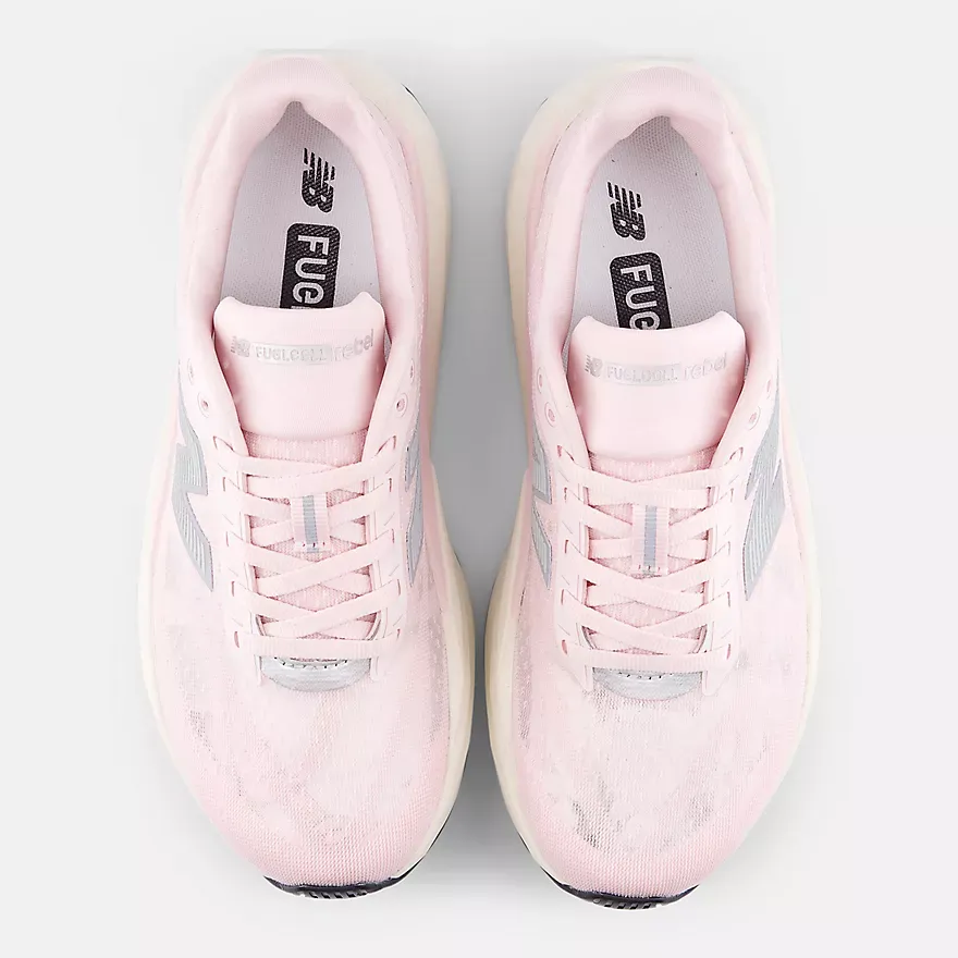F5E8E8_New-Balance-FuelCell-Rebel-v5-WMNS_PINK-GRANITE_WFCXLI5_img3