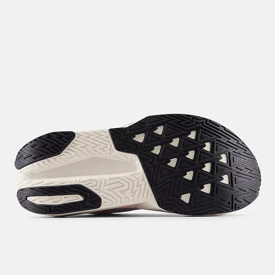 F5E8E8_New-Balance-FuelCell-Rebel-v5-WMNS_PINK-GRANITE_WFCXLI5_img5