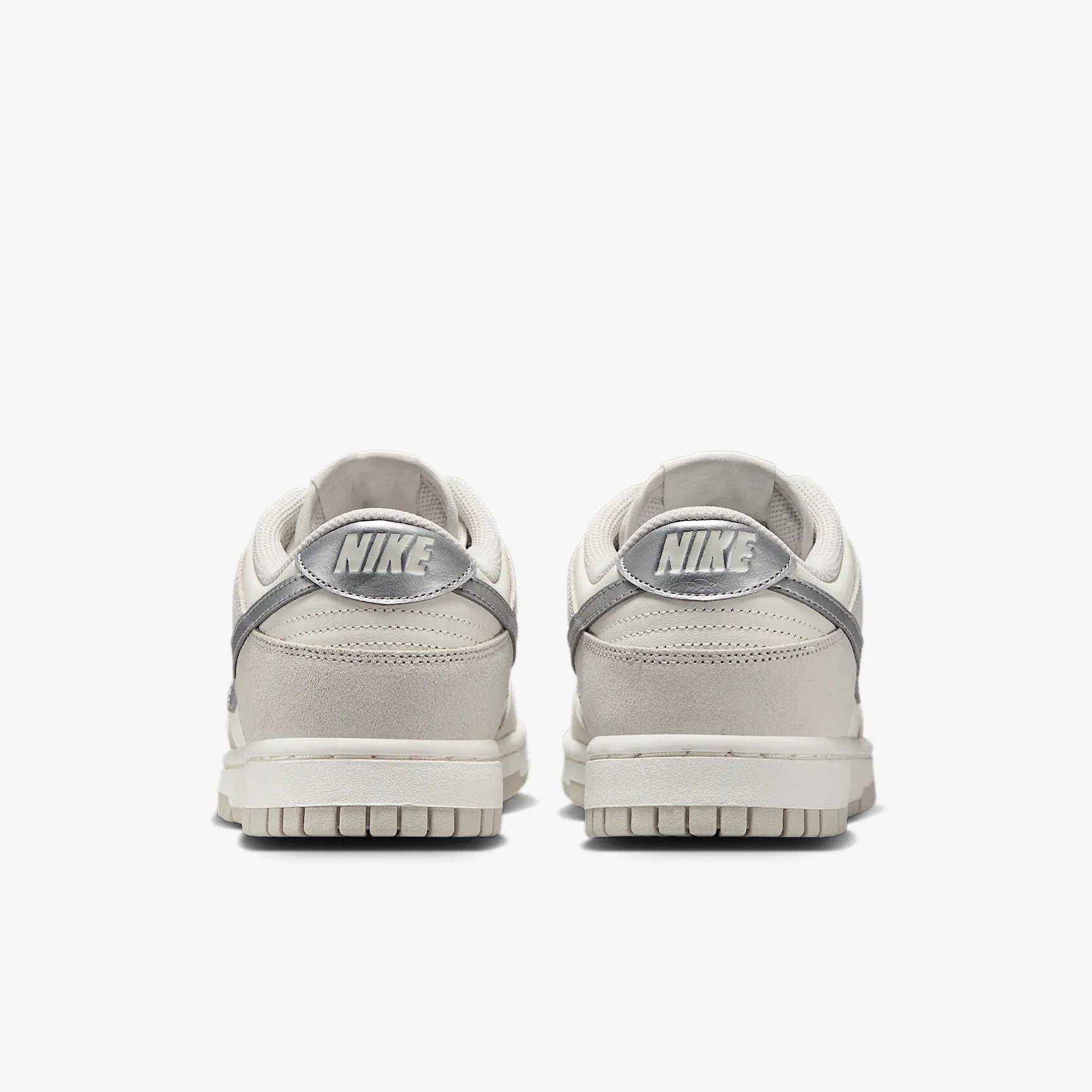 C2B8B5_Nike-Dunk-Low-WMNS_SILVER-SWOOSH_II7651-133_img5