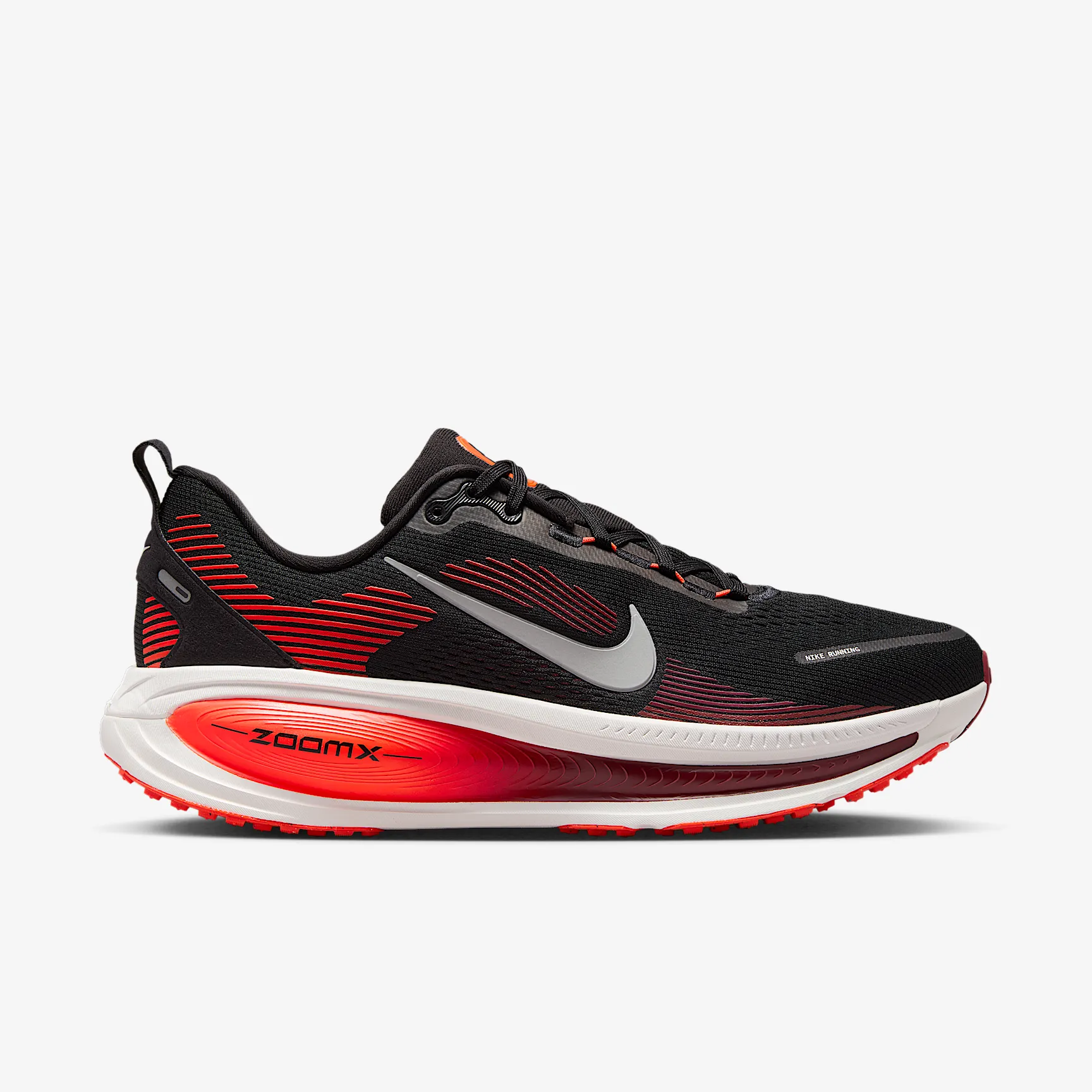 FC4436_Nike-Vomero-18_BRIGHT-CRIMSON_HM6803-008_img2