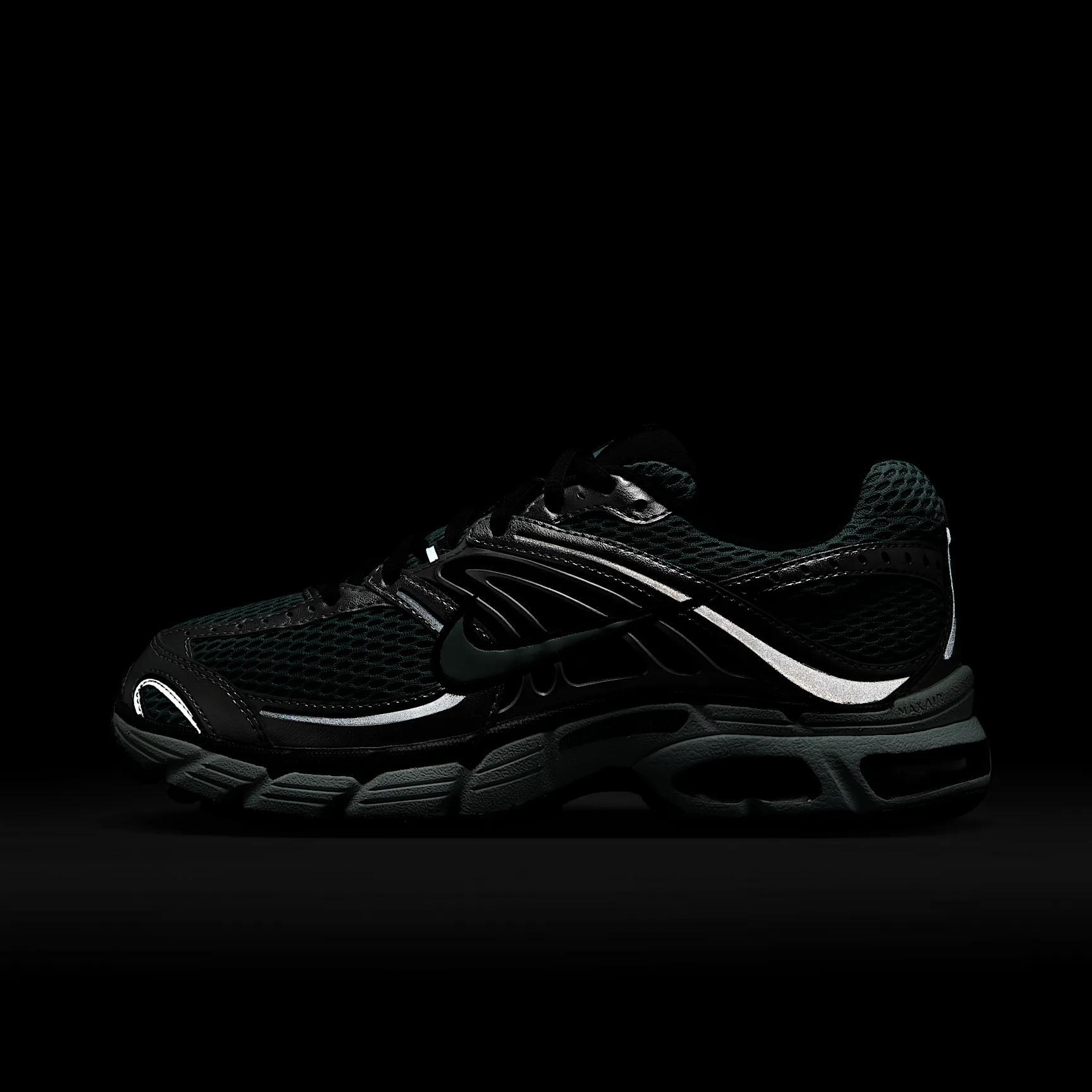 A2CFD2_Nike-Air-Max-Moto-2K_CANNON_HQ2056-006_img8