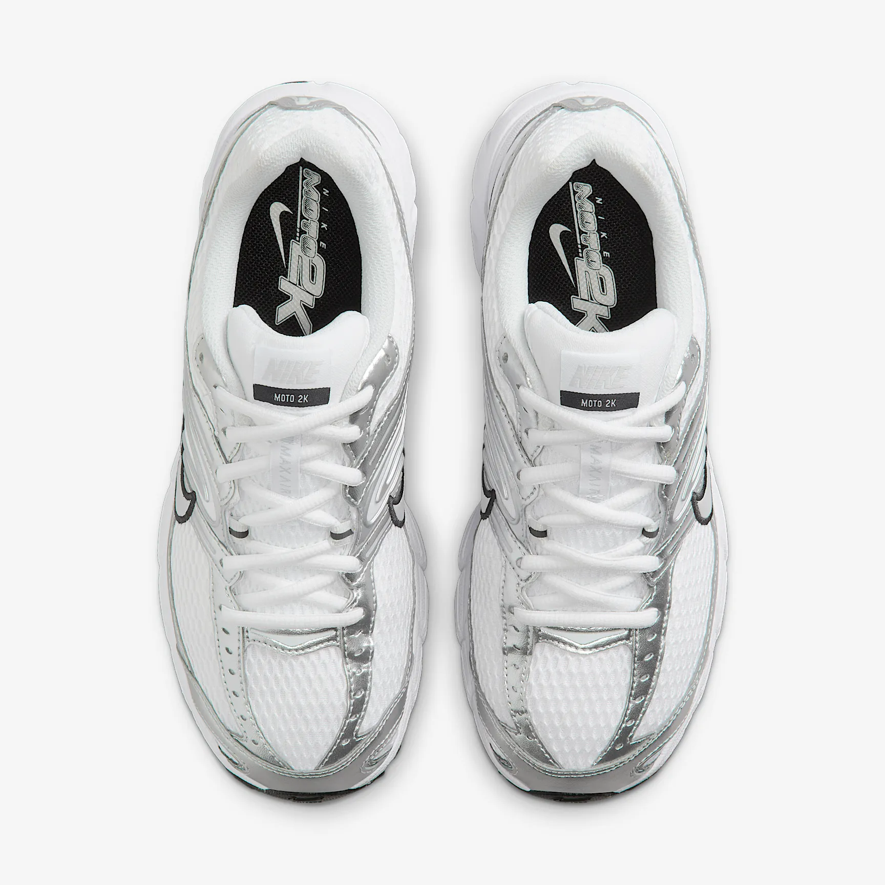 000000_Nike-Air-Max-Moto-2K_METALLIC-SILVER_HQ2056-103_img3