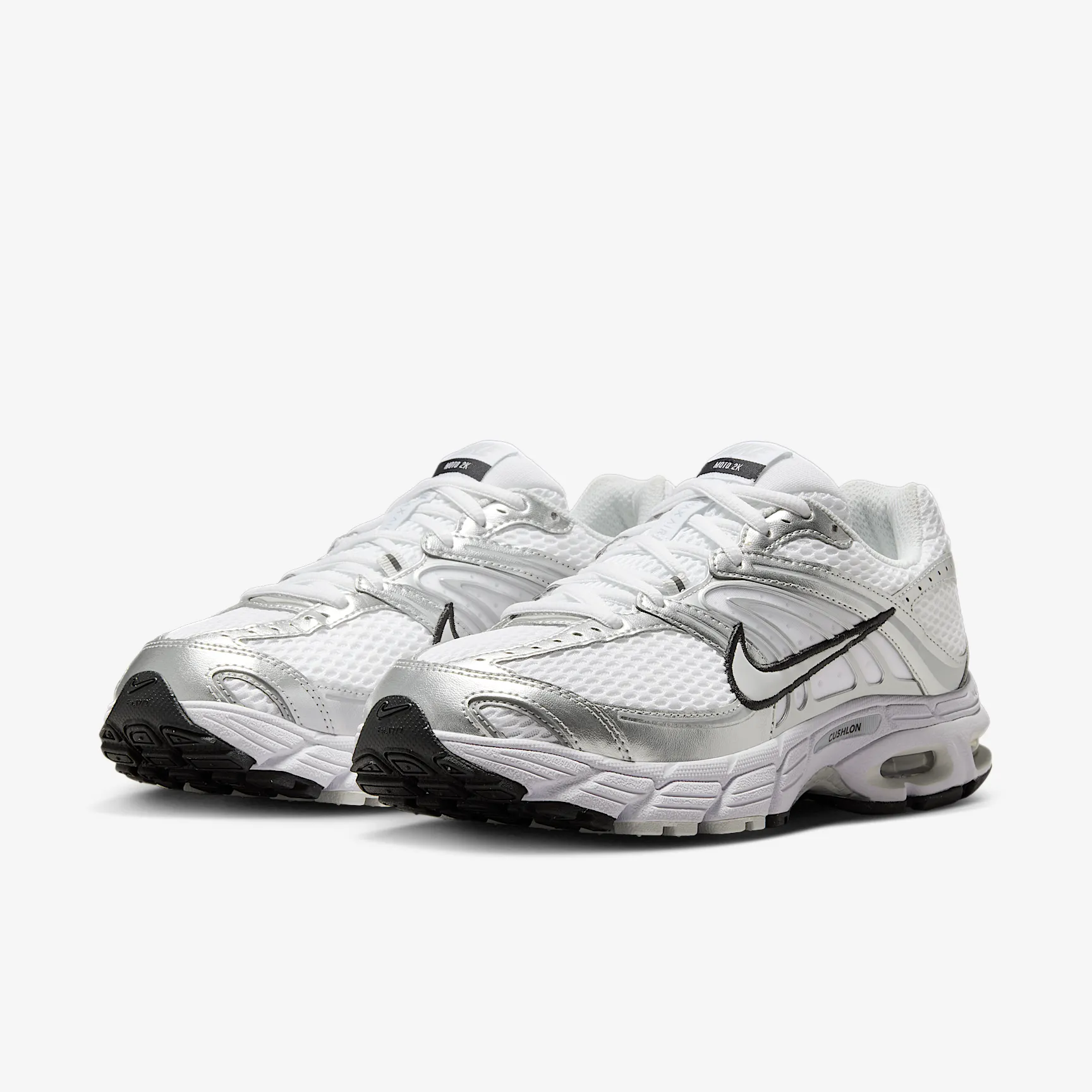 000000_Nike-Air-Max-Moto-2K_METALLIC-SILVER_HQ2056-103_img4