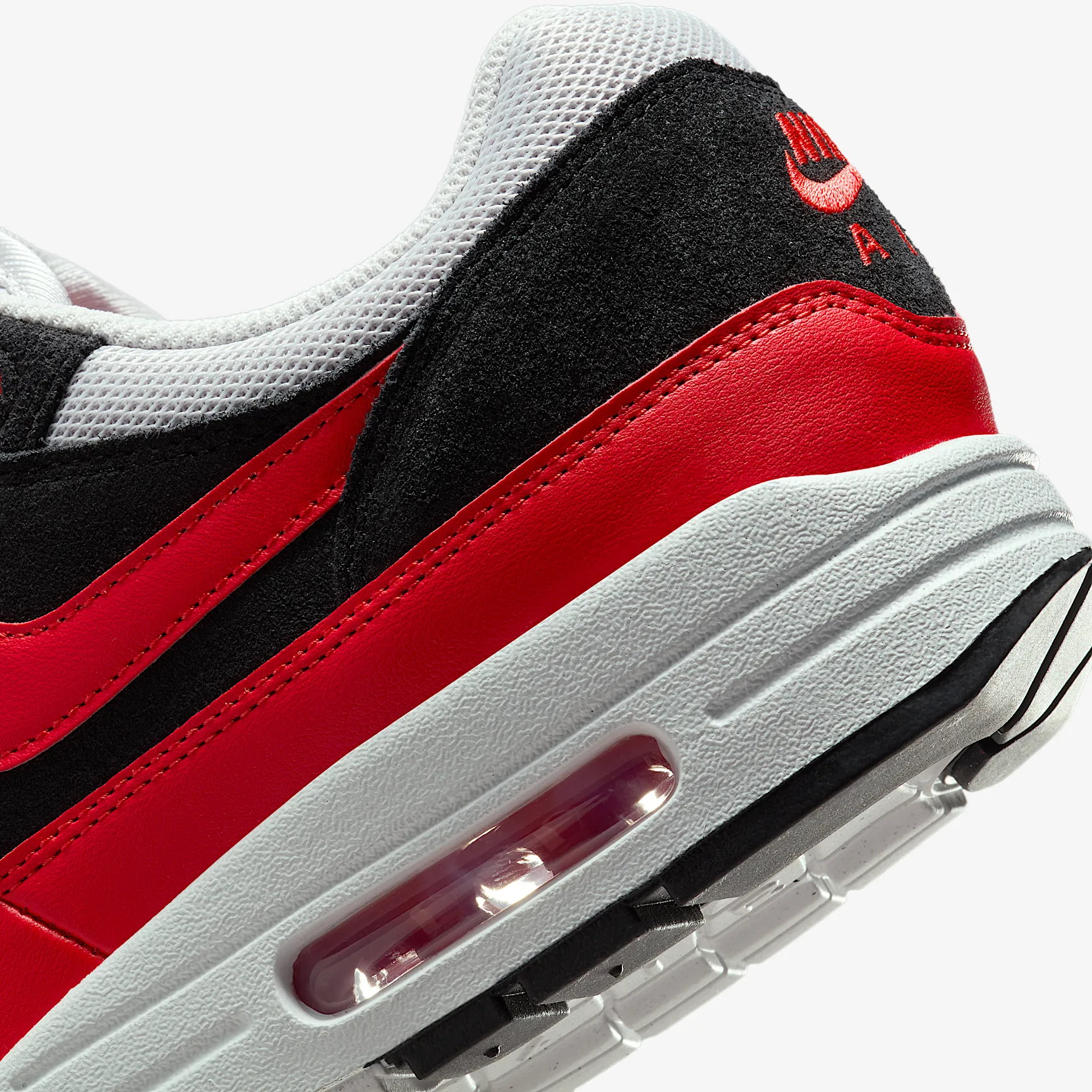 9B021A_Nike-Air-Max-1-Essential_LIGHT-CRIMSON_FZ5808-015_img7