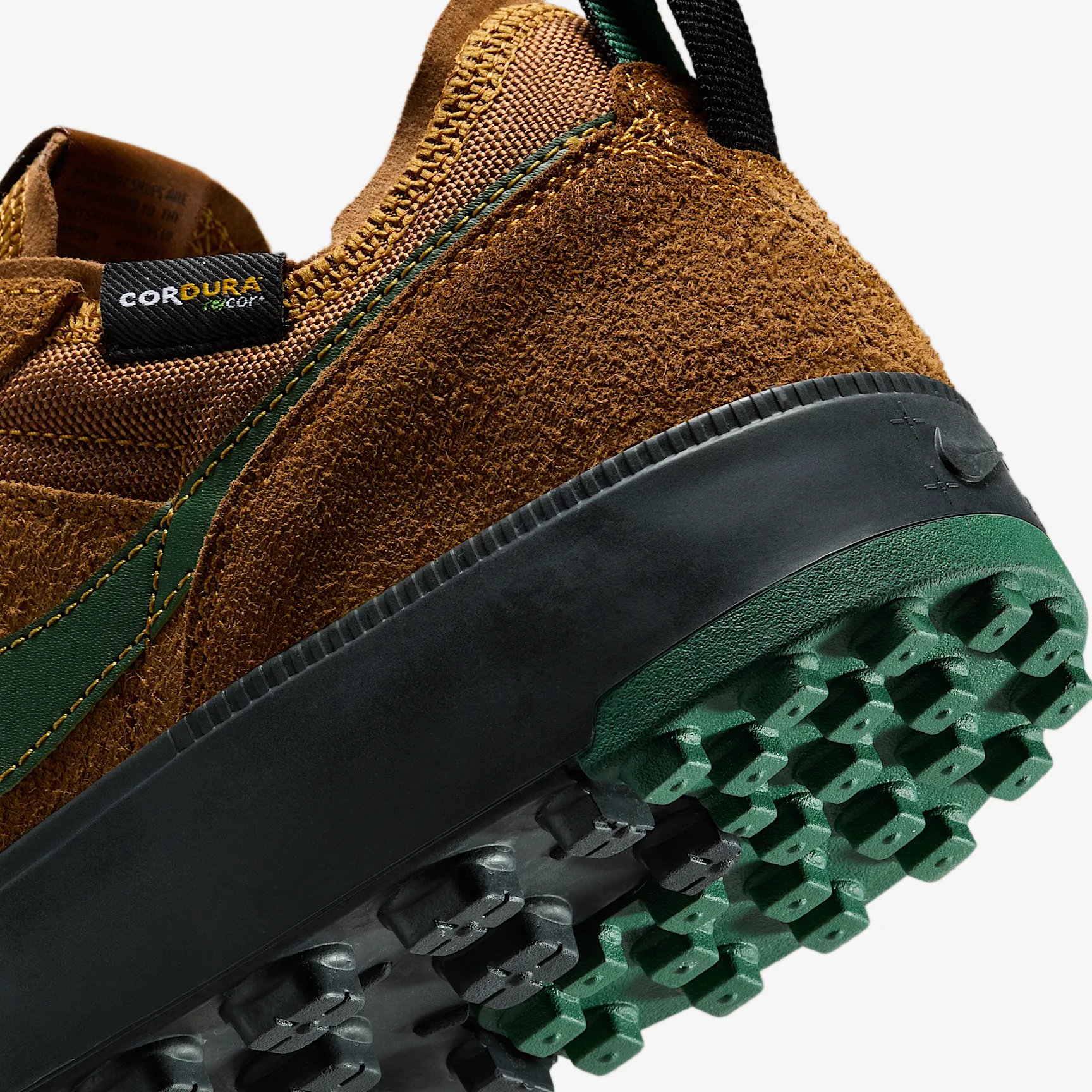 092015_Nike-C1TY-Premium-Cordura_LIGHT-BRITISH-TAN_HJ4316-201_img7