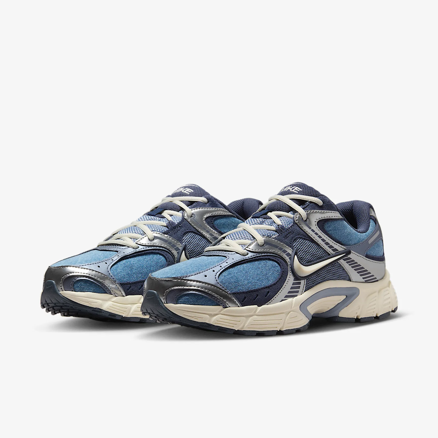 4A708A_Nike-V5-RNR-SE_SMOKEY-BLUE-DENIM_IH3649-006_img4