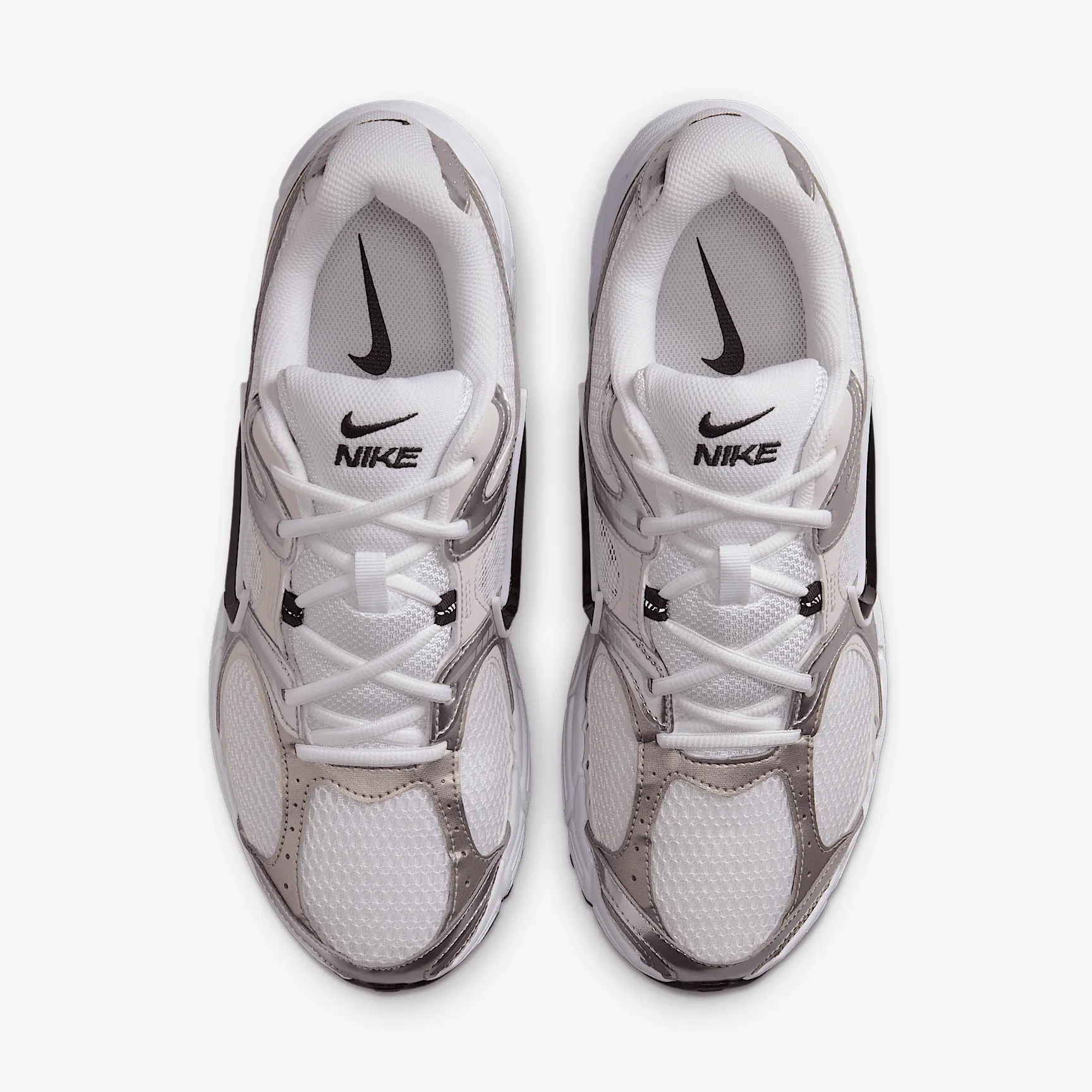 B8AEB0_Nike-V5-RNR_VAST-GREY_HJ5228-104_img3