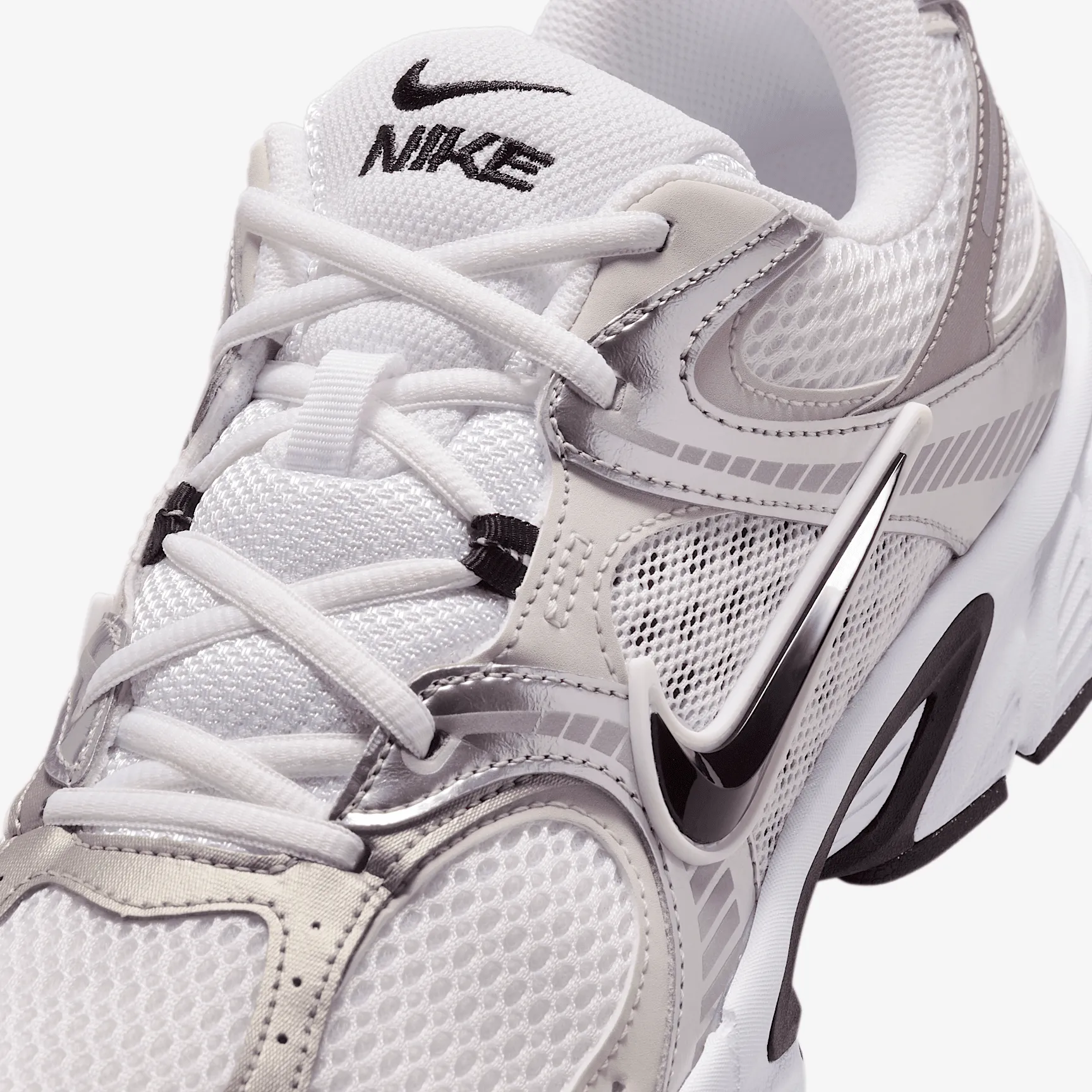 B8AEB0_Nike-V5-RNR_VAST-GREY_HJ5228-104_img6