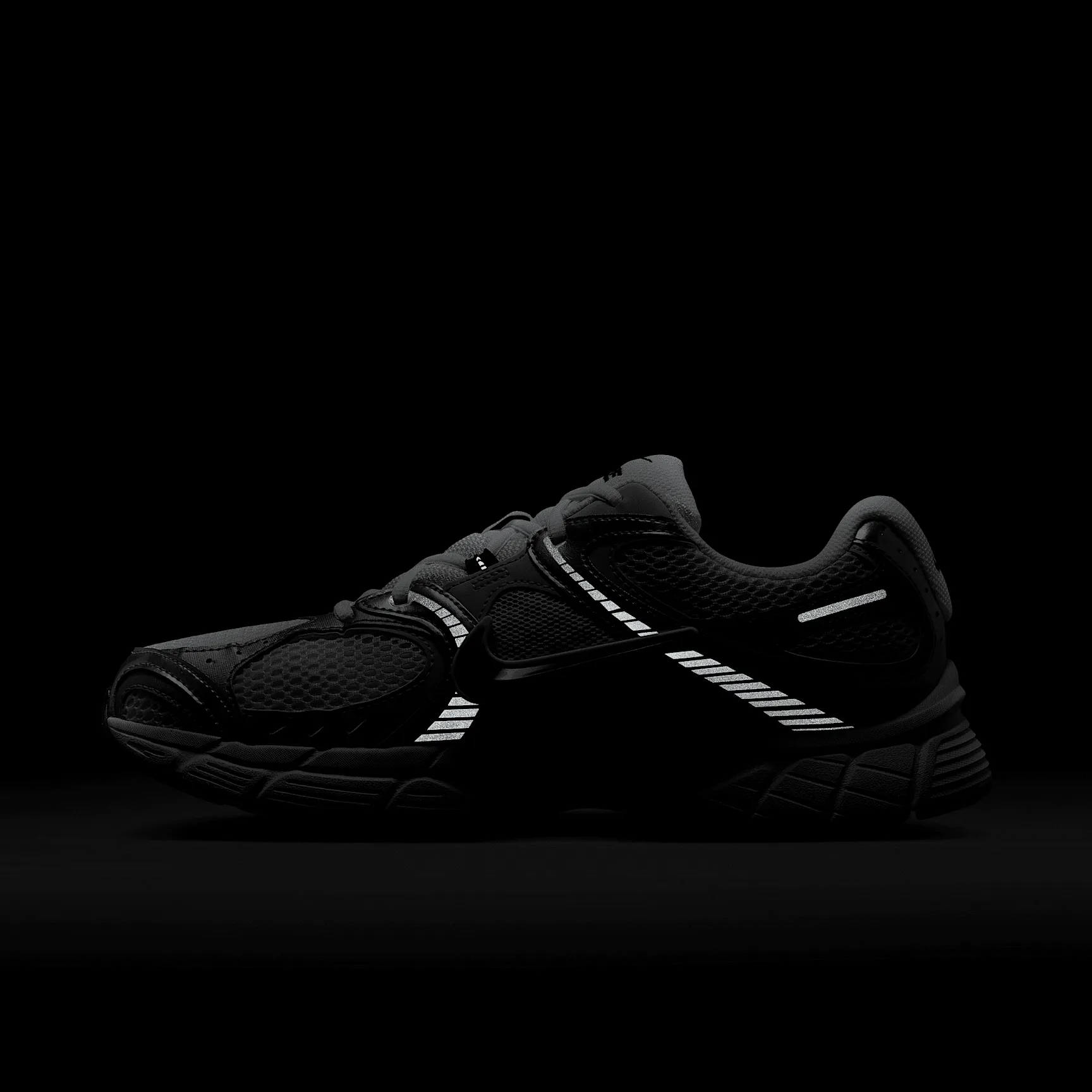 B8AEB0_Nike-V5-RNR_VAST-GREY_HJ5228-104_img9