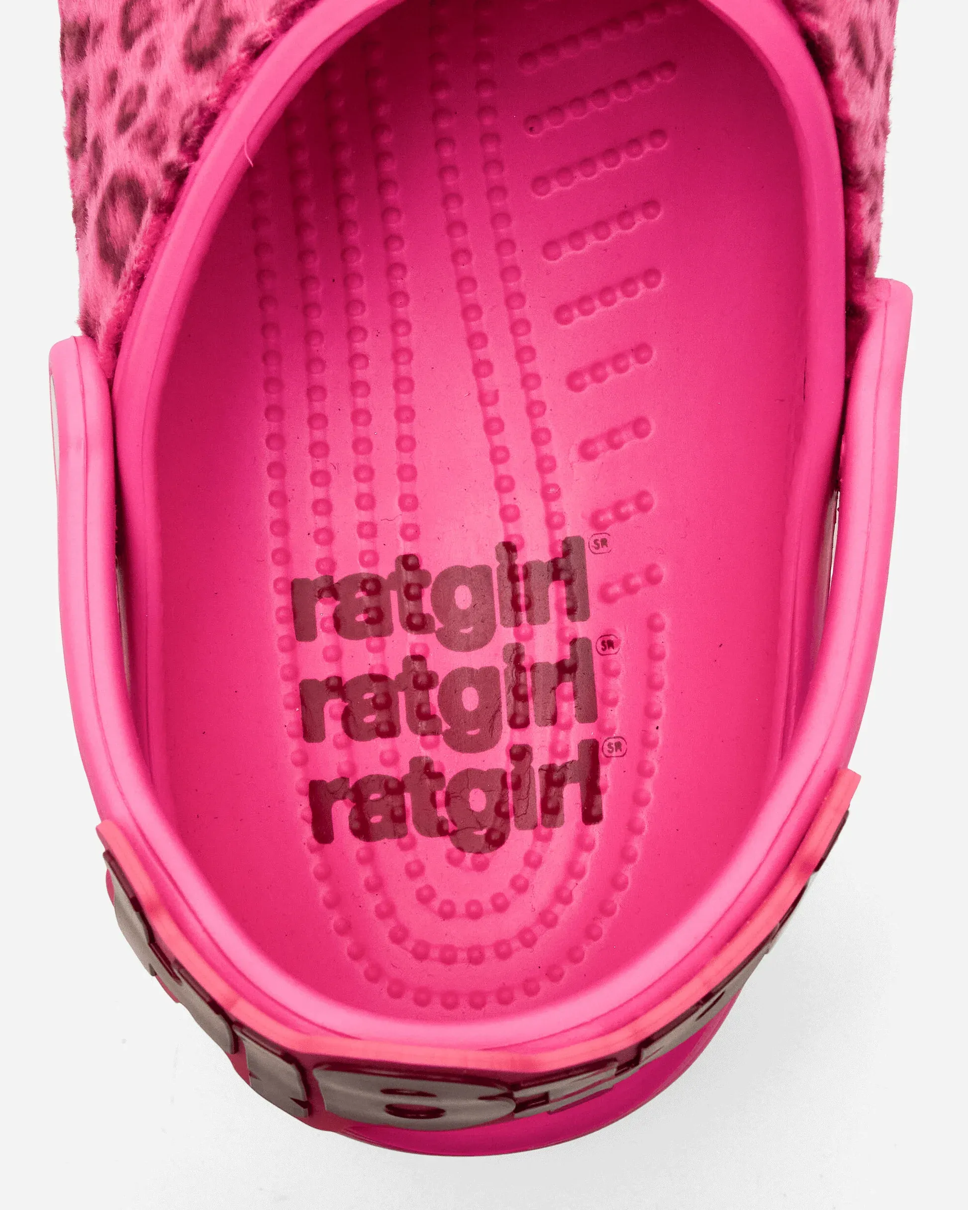 F468B0_Stray-Rats-x-Crocs-Classic-Clog_RATGIRL_211498-6UB_img6