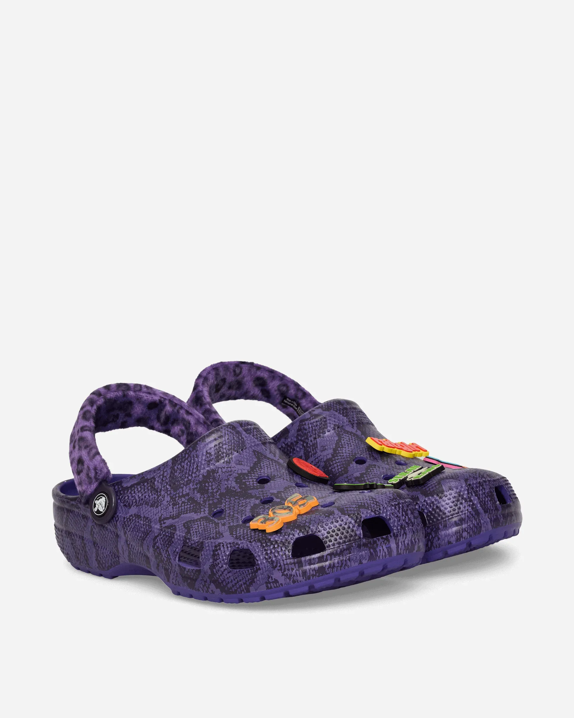 473568_Stray-Rats-x-Crocs-Classic-Clog_ULTRAVIOLET_211083-506_img1