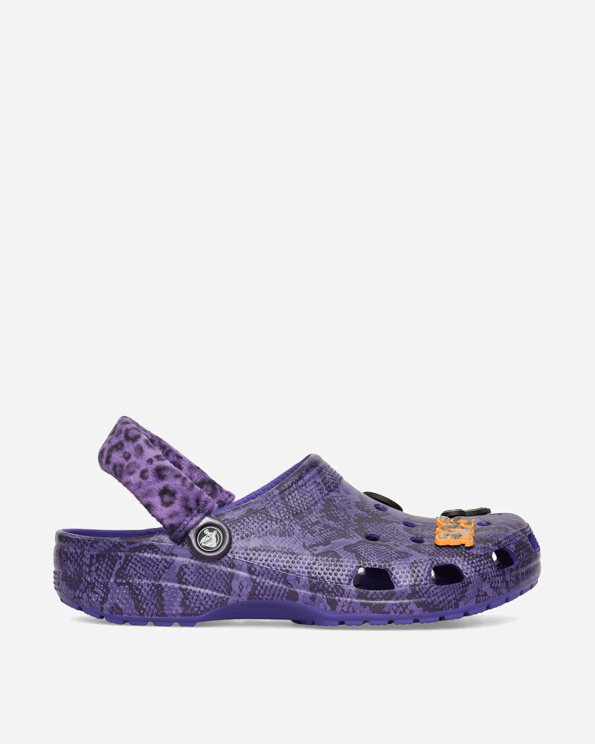 473568_Stray-Rats-x-Crocs-Classic-Clog_ULTRAVIOLET_211083-506_img0