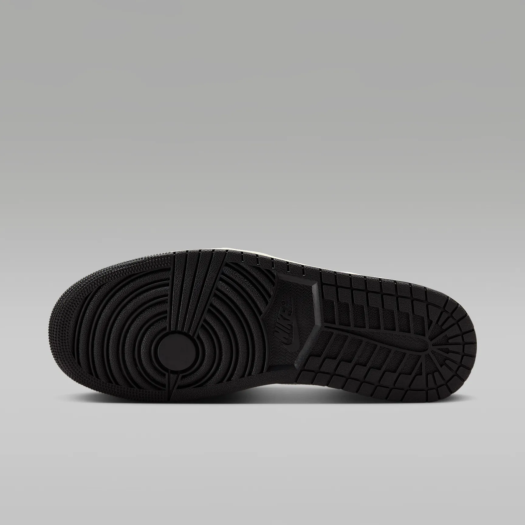 DF5204_-1-lowAir-Jordan-1-Low_SHATTERED-BACKBOARD-ALTERNATE_553558-081_img1
