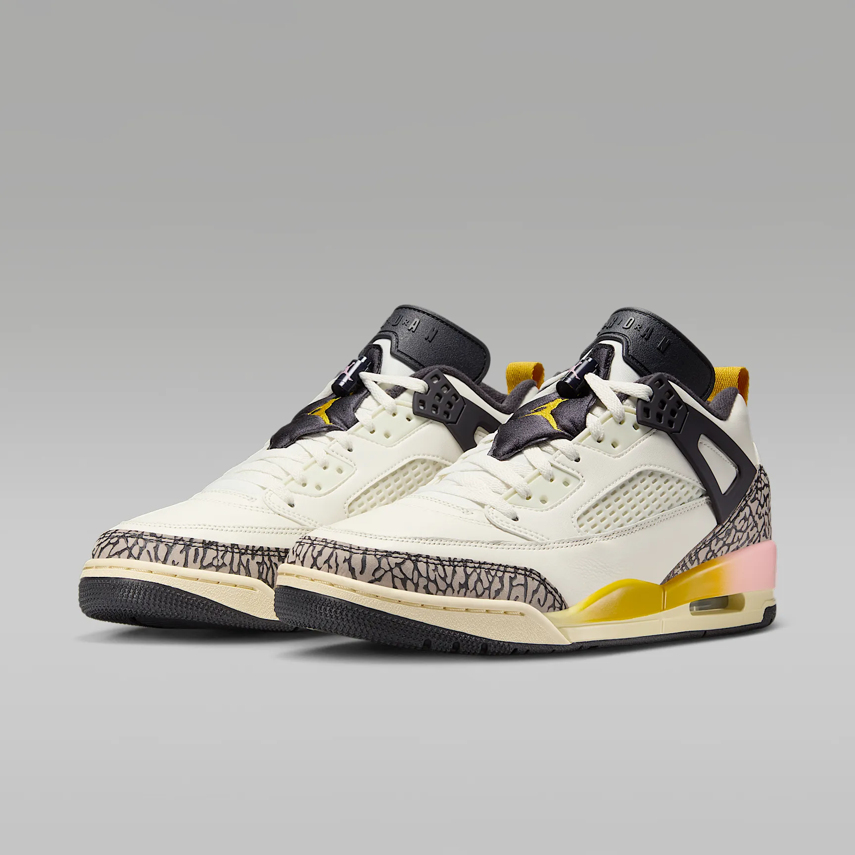 E1AFAA_Jordan-Spizike-Low_SAIL-OIL_FQ1759-107_img4