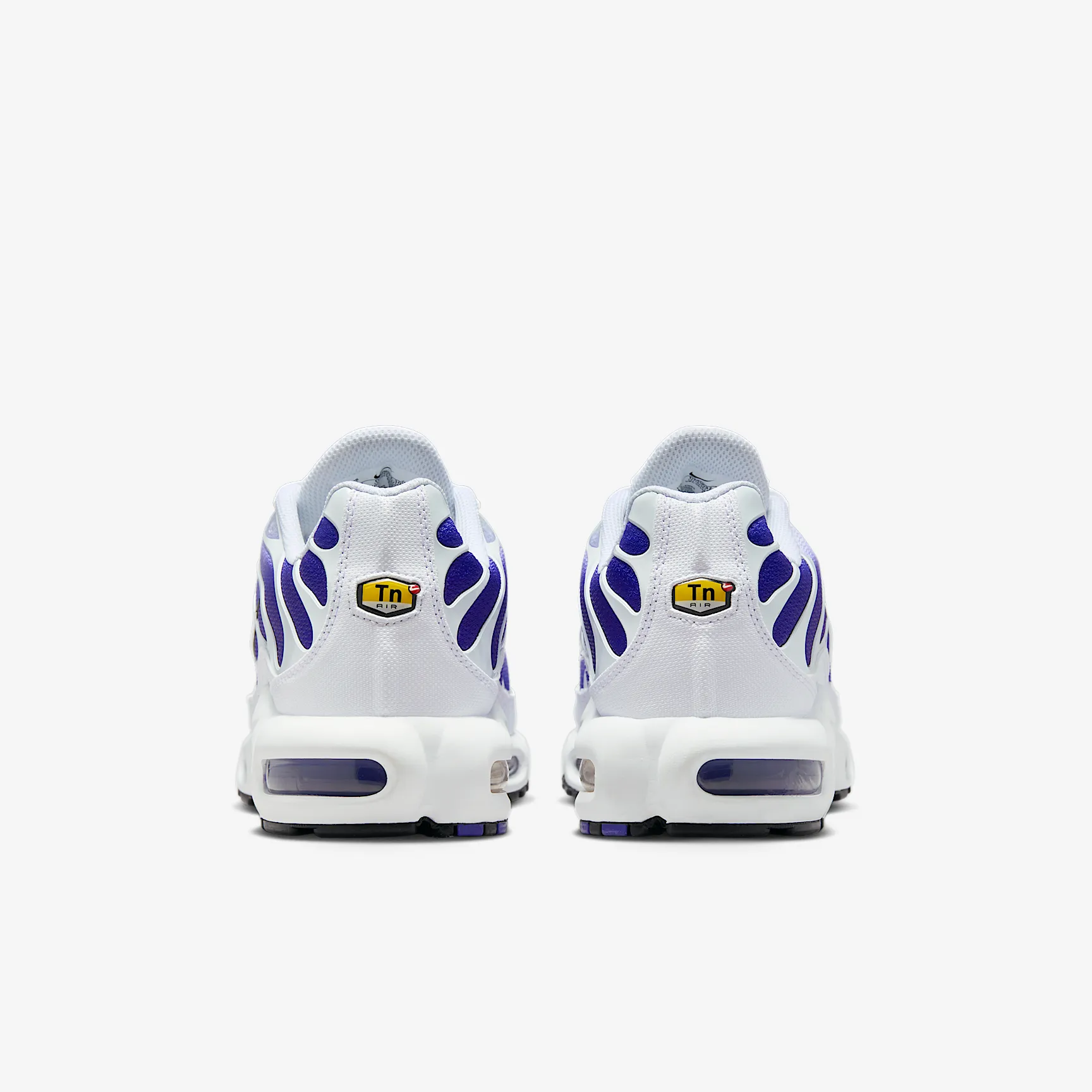 5450AB_Nike-Air-Max-Plus_WILD-GRAPE_DM0032-105_img5