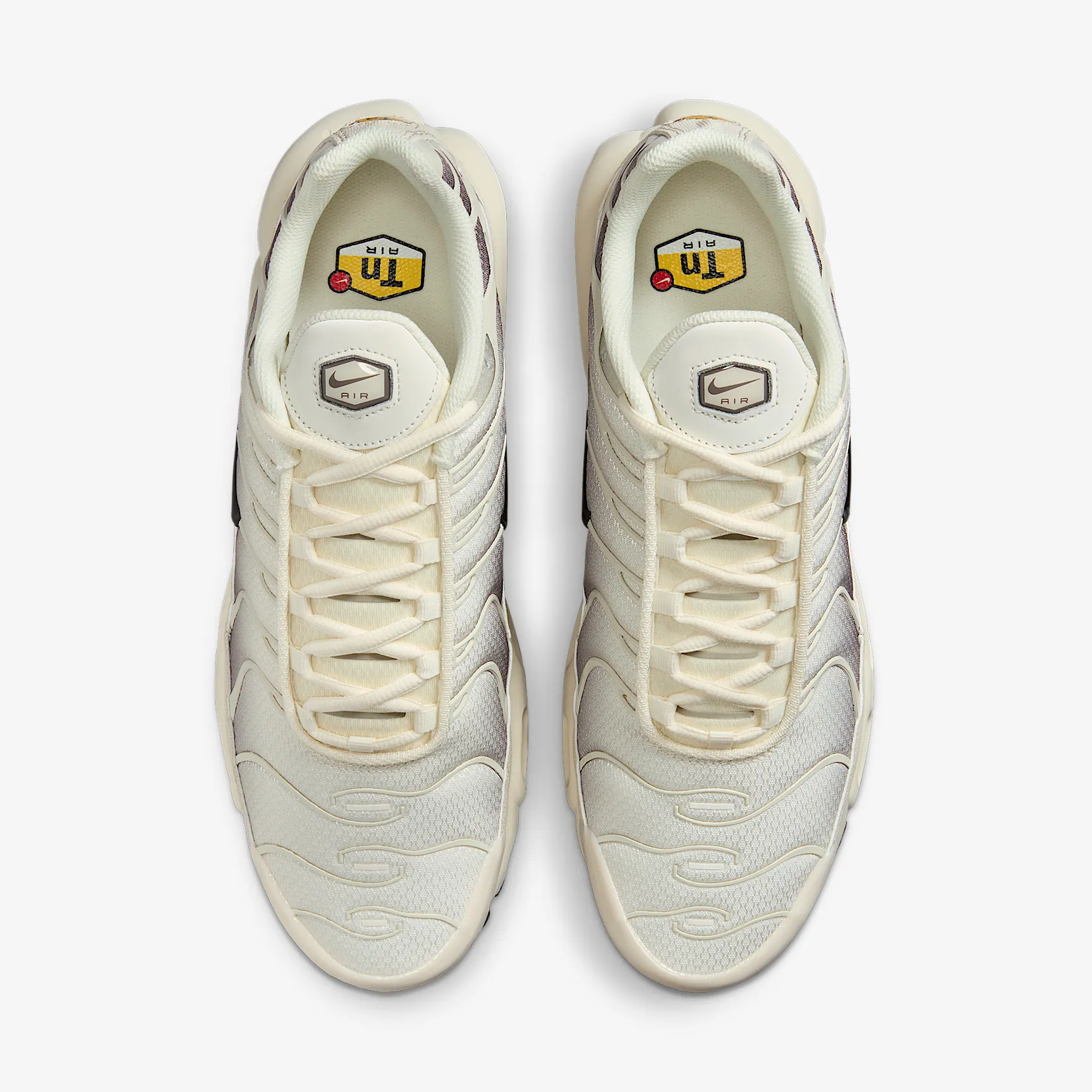 5C4F52_Nike-Air-Max-Plus_LIGHT-OREWOOD-BROWN_DM0032-106_img3