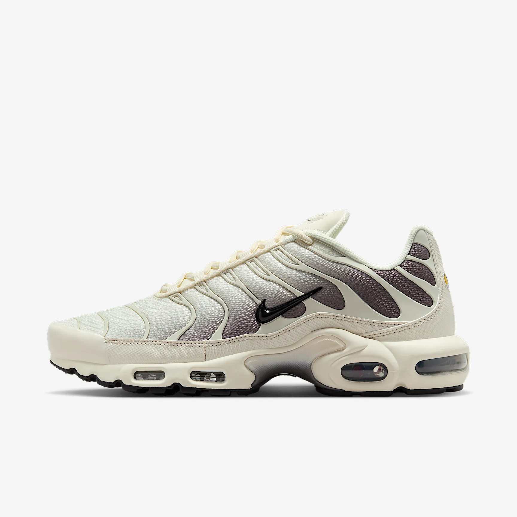 5C4F52_Nike-Air-Max-Plus_LIGHT-OREWOOD-BROWN_DM0032-106_img0
