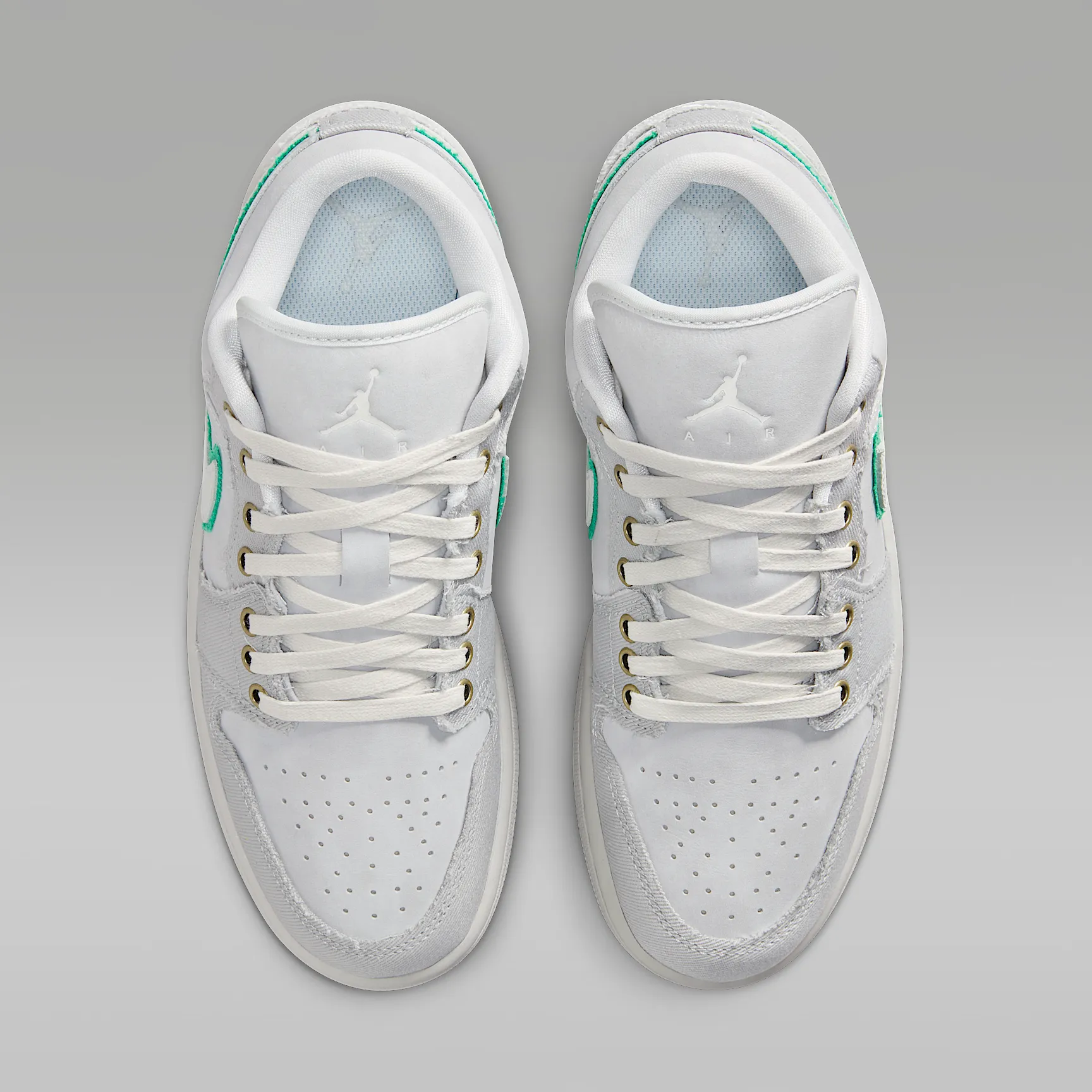 B0B0AF_Air-Jordan-1-Low-SE-WMNS_DISTRESSED-LIGHT-SMOKE-GREY_IH3369-077_img3