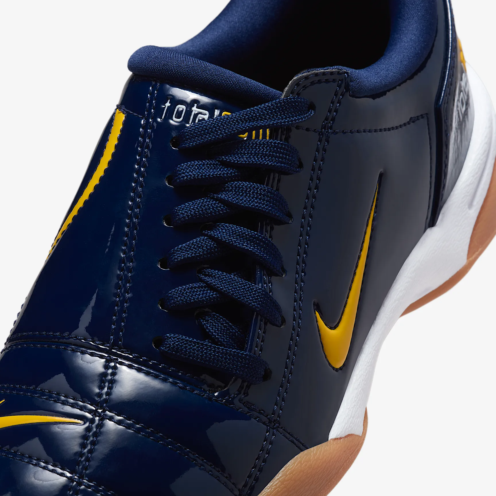 232632_Nike-Total-90-III-WMNS_MIDNIGHT-NAVY_IB5666-400_img6