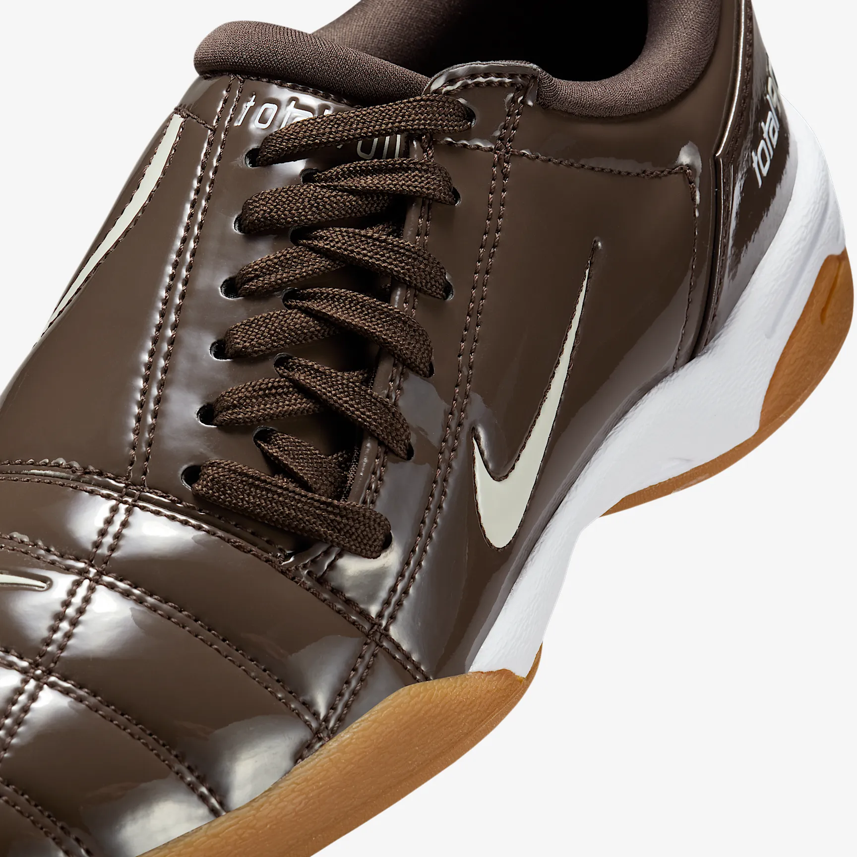 443835_Nike-Total-90-III-WMNS_BAROQUE-BROWN_IB5666-202_img6