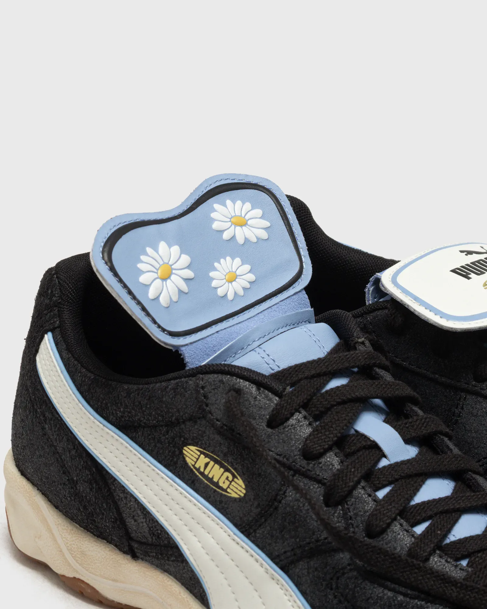 000000_Puma-King-Indoor_BLACK_403628-01_img4