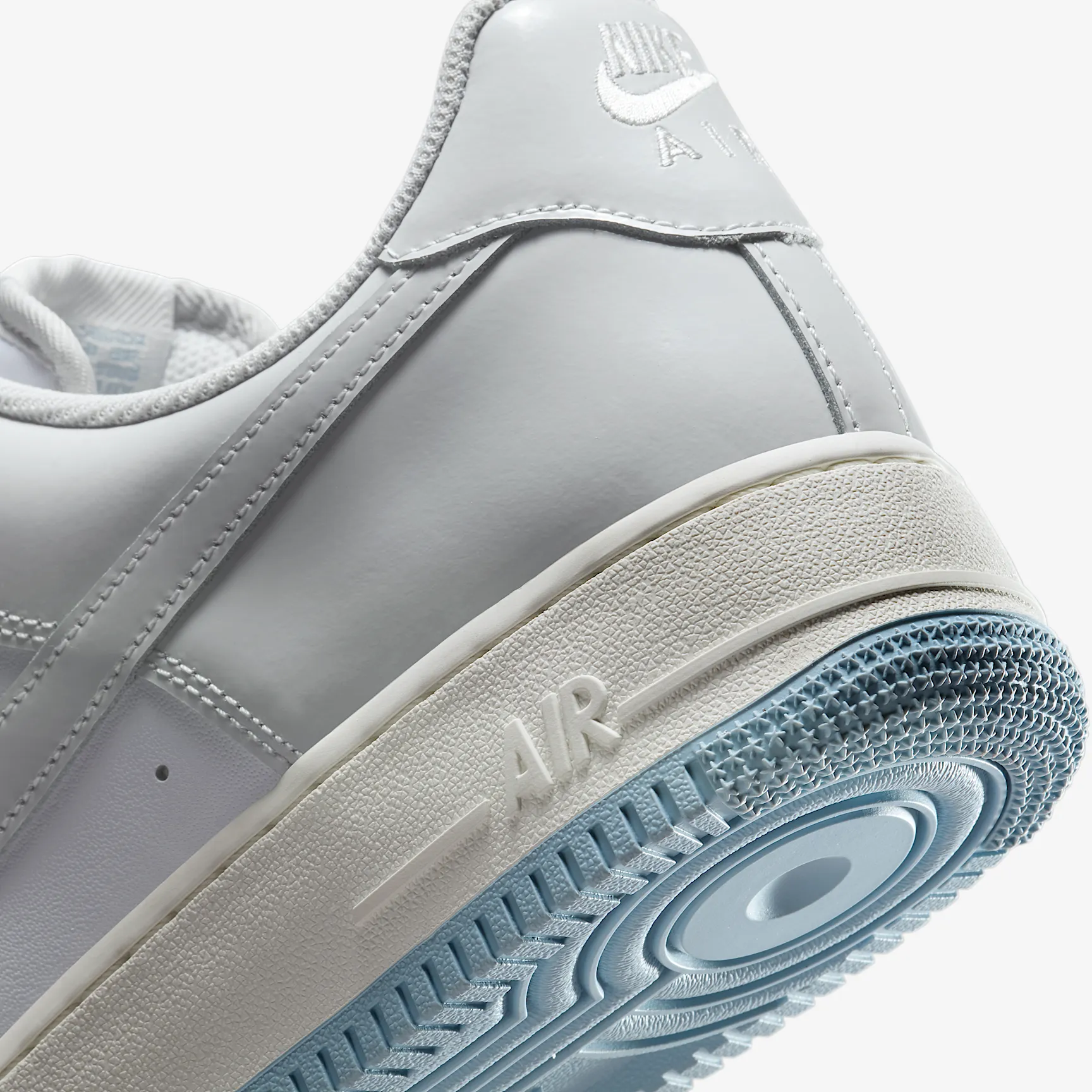 5F7885_Nike-Air-Force-1-Low-'07_PHOTON-DUST_IH4461-100_img7