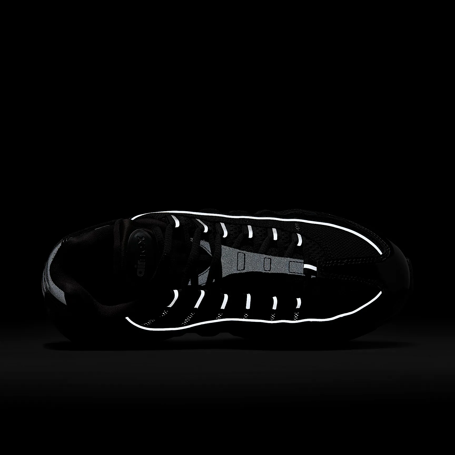 000000_Nike-Air-Max-95-Big-Bubble-WMNS_BLACK-PATENT_IB6397-001_img8