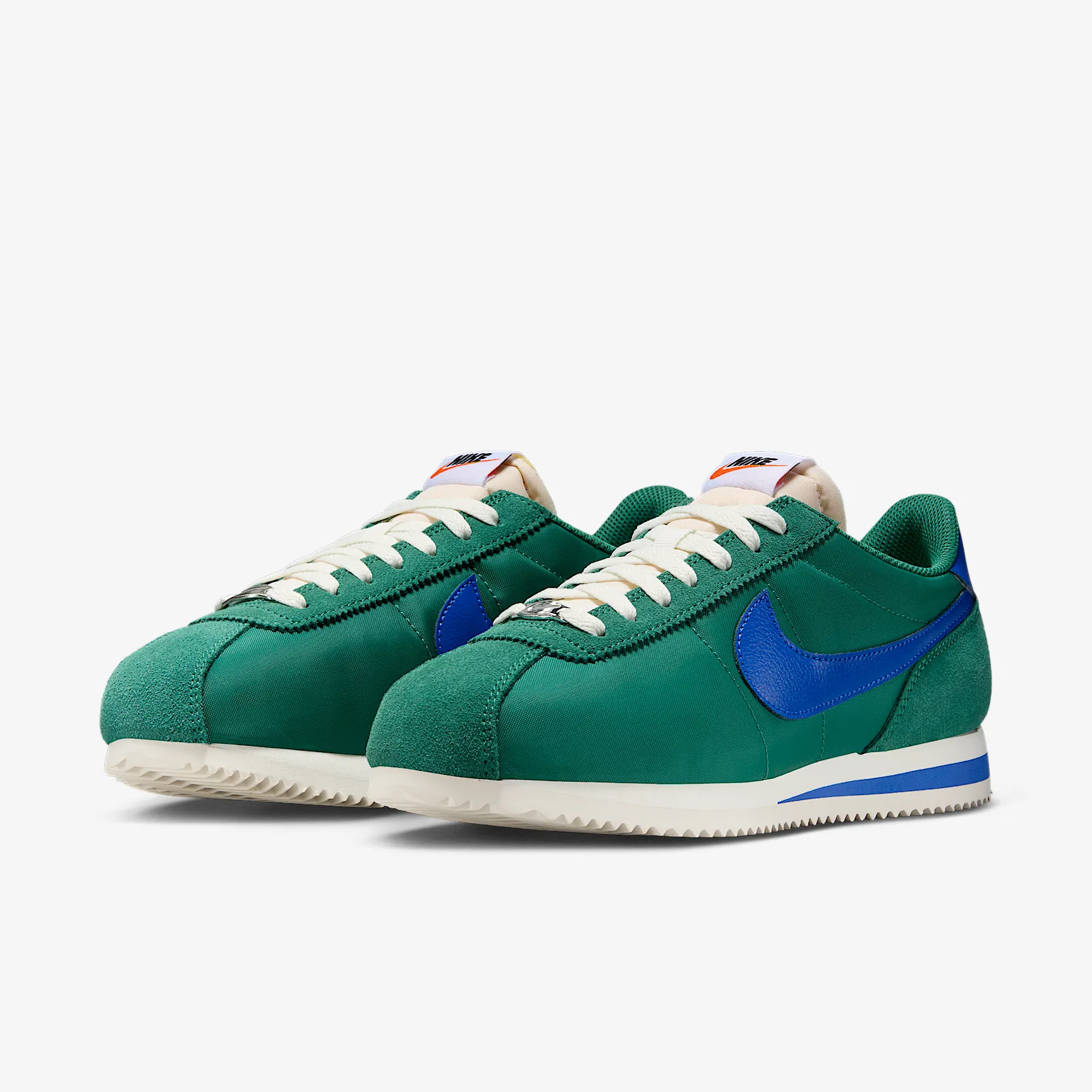 256758_Nike-Cortez-Textile-WMNS_EVERGREEN-AURA_IH2361-300_img4