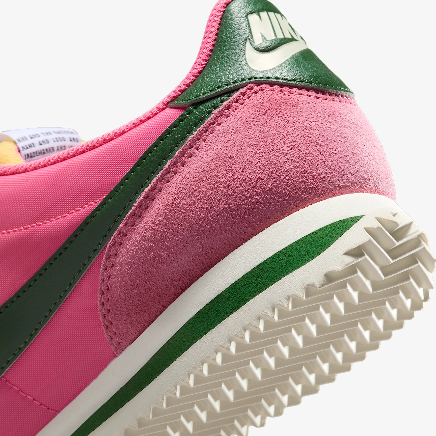 E14A77_Nike-Cortez-Textile-WMNS_PINKSICLE-SAIL-WHITE_IH2361-600_img7