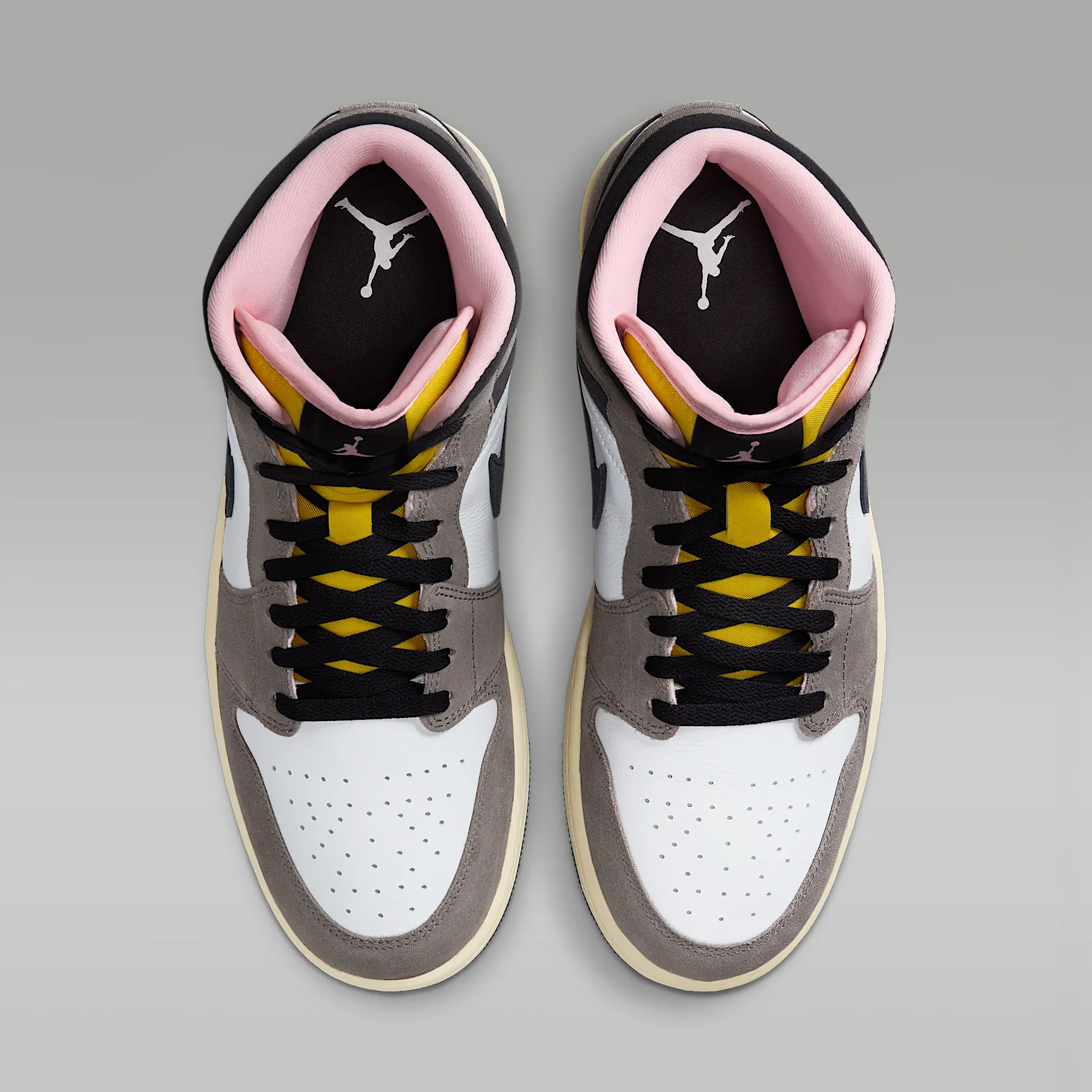 423A38_-1-mid-se_CAVE-STONE_HQ2011-100_img3