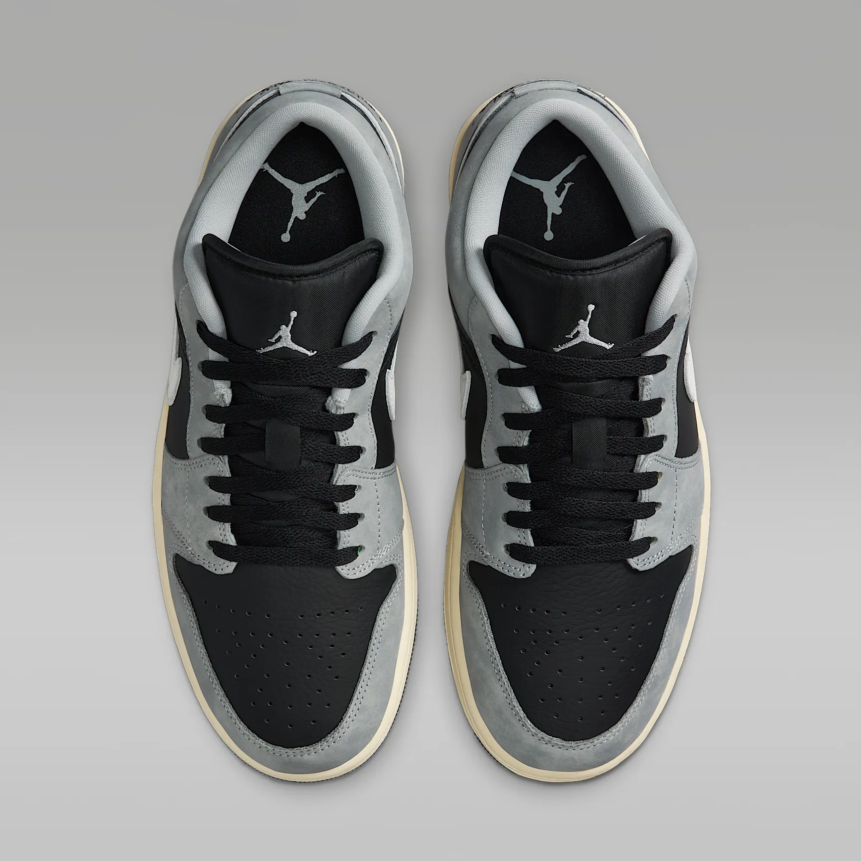 919594_Air-Jordan-1-Low-SE_LIGHT-SMOKE-GREY_HQ2010-012_img3