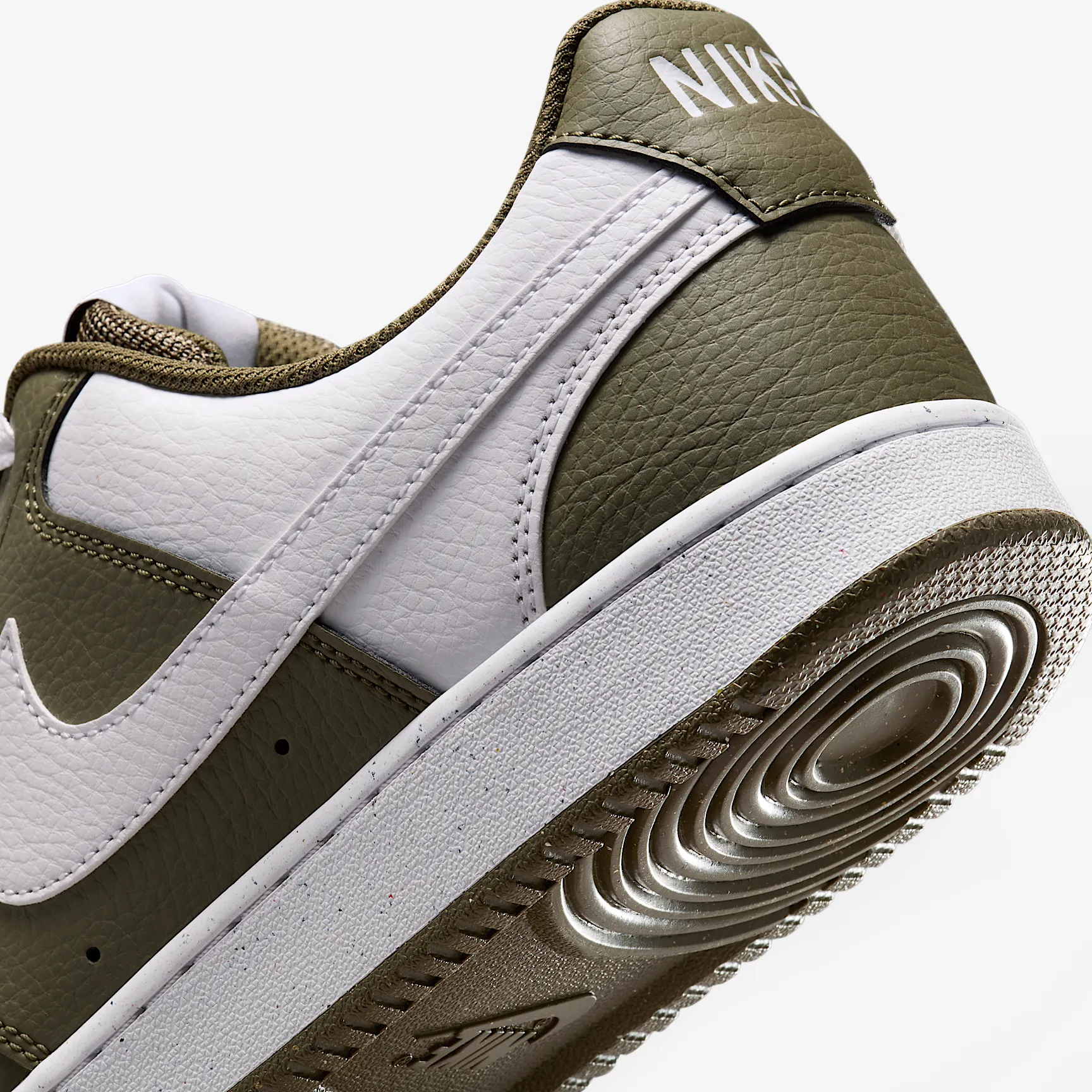 514B36_Nike-Court-Vision-Low-_OLIVE_HM9862-201_img7