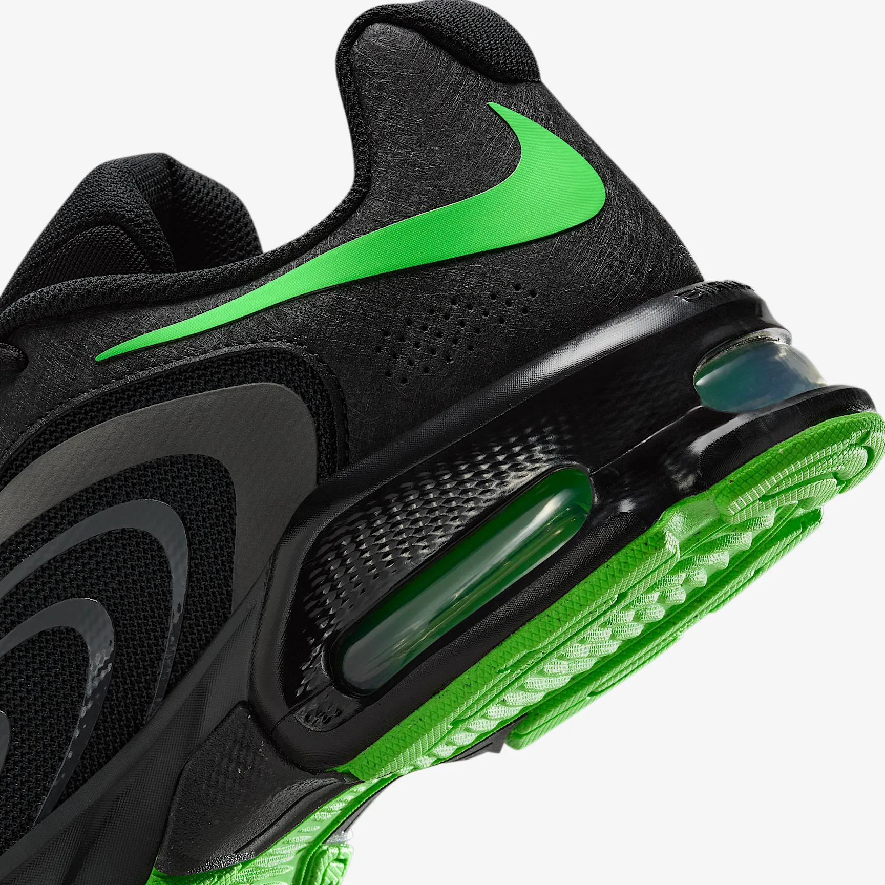 000000_Nike-Air-Max-Fire_GREEN-STRIKE_IF2621-007_img7