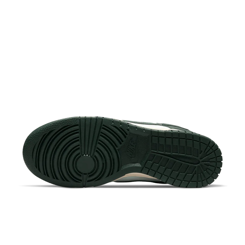 24533F_Nike-Dunk-Low-WMNS_VINTAGE-GREEN_DQ8580-100_img2