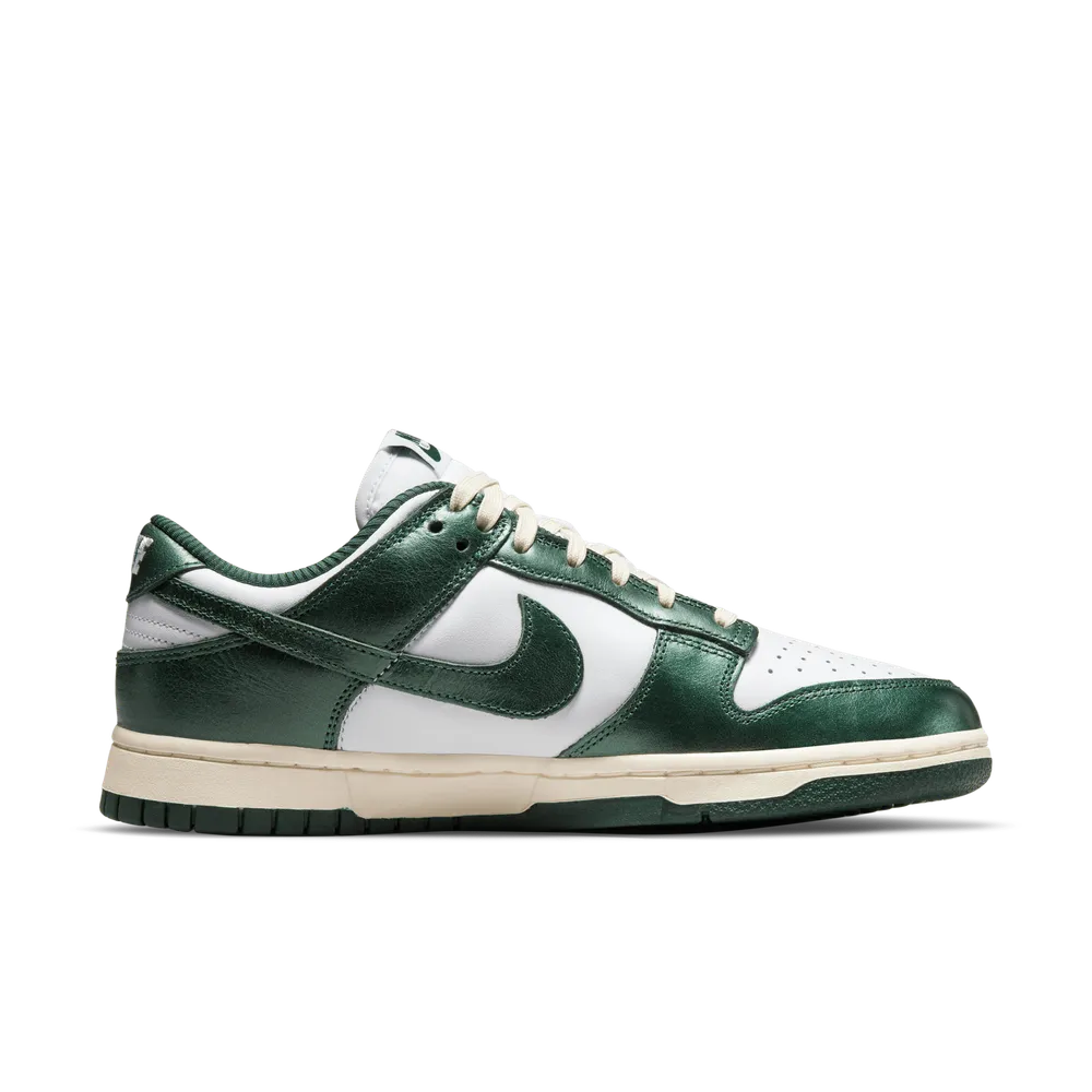 24533F_Nike-Dunk-Low-WMNS_VINTAGE-GREEN_DQ8580-100_img3