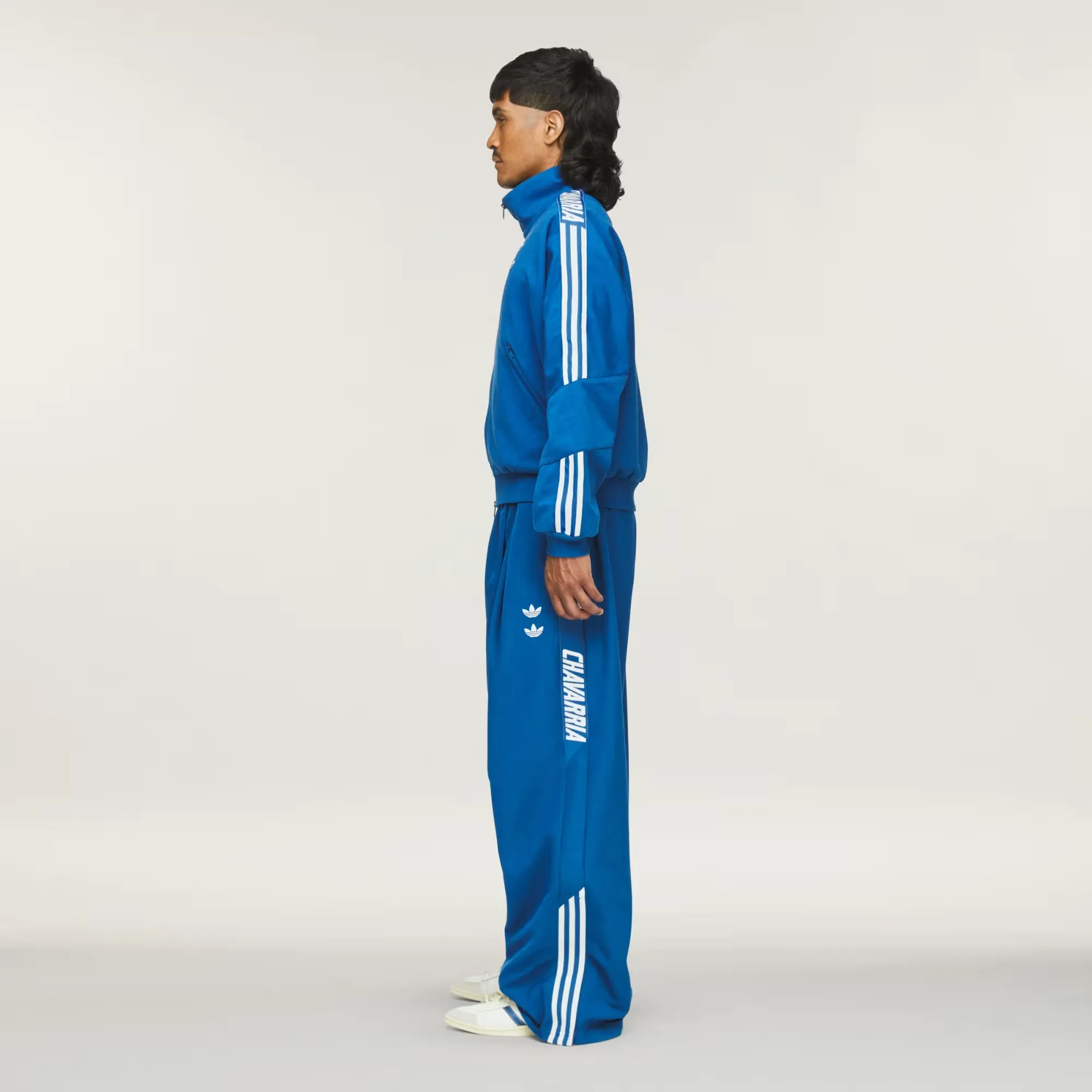0E4F88_Willy-Chavarria-x-adidas-Woven-Track-Pants_BLUE_JV8992_img4