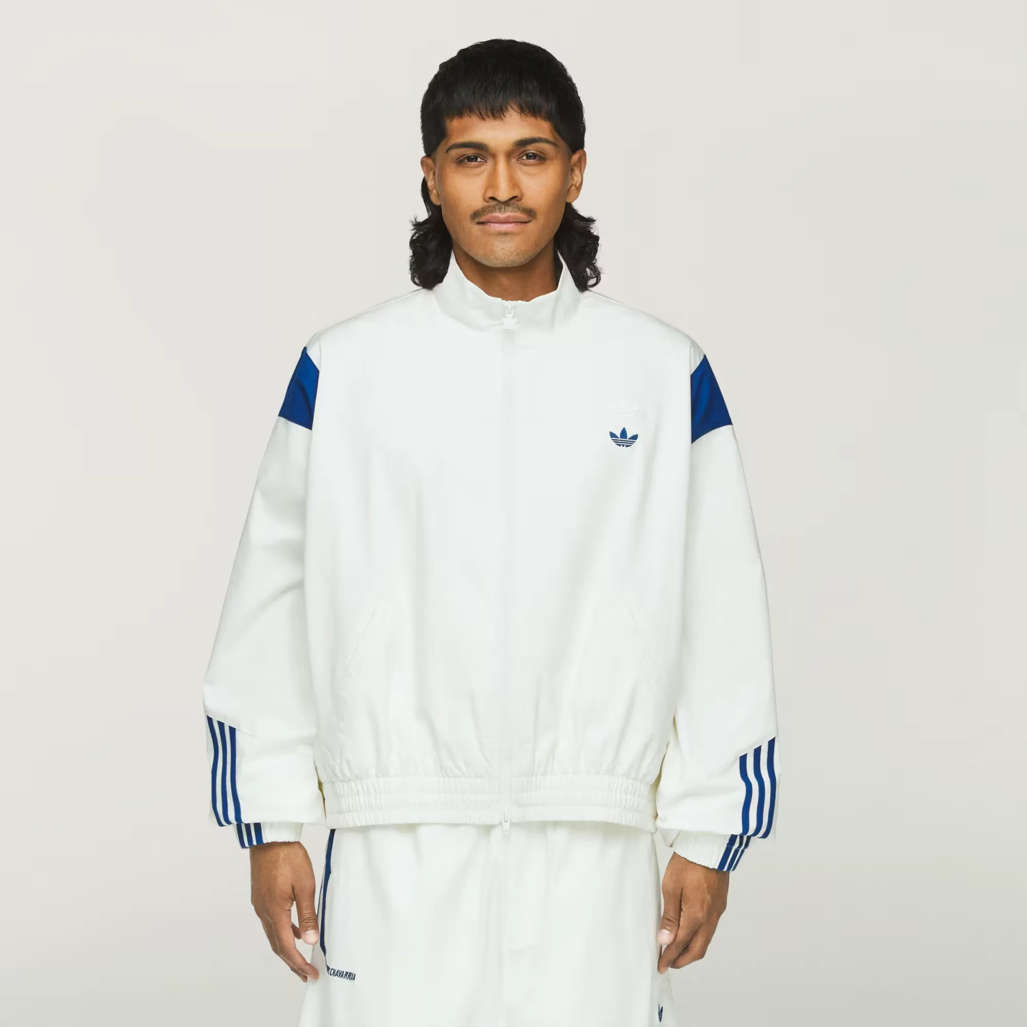 0161B6_Willy-Chavarria-x-adidas-Poplin-Track-Jacket_OFF-WHITE-BLUE_KC0539_img2