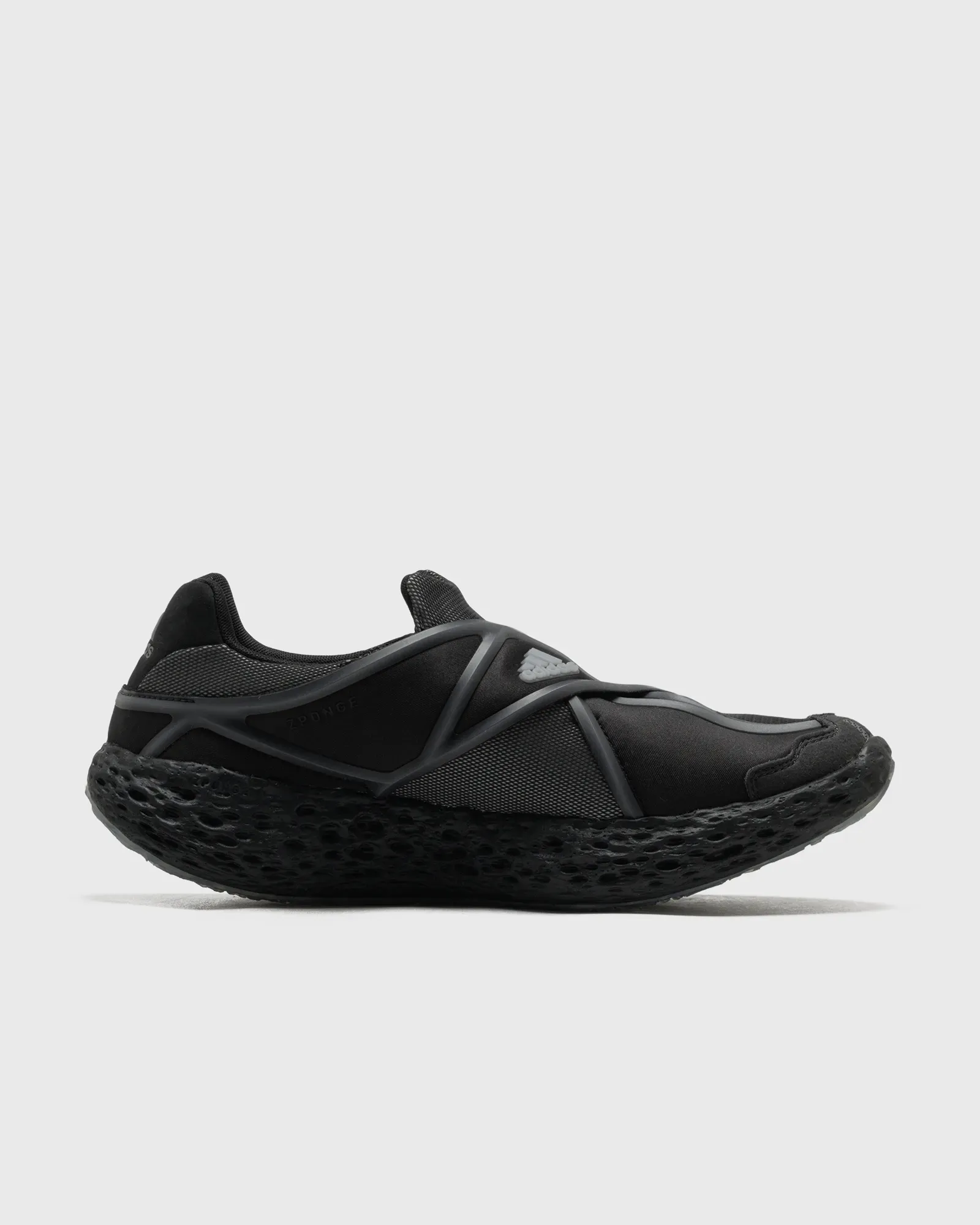 000000_adidas-Zponge-Flux_CARBON-BLACK_JR0830_img2