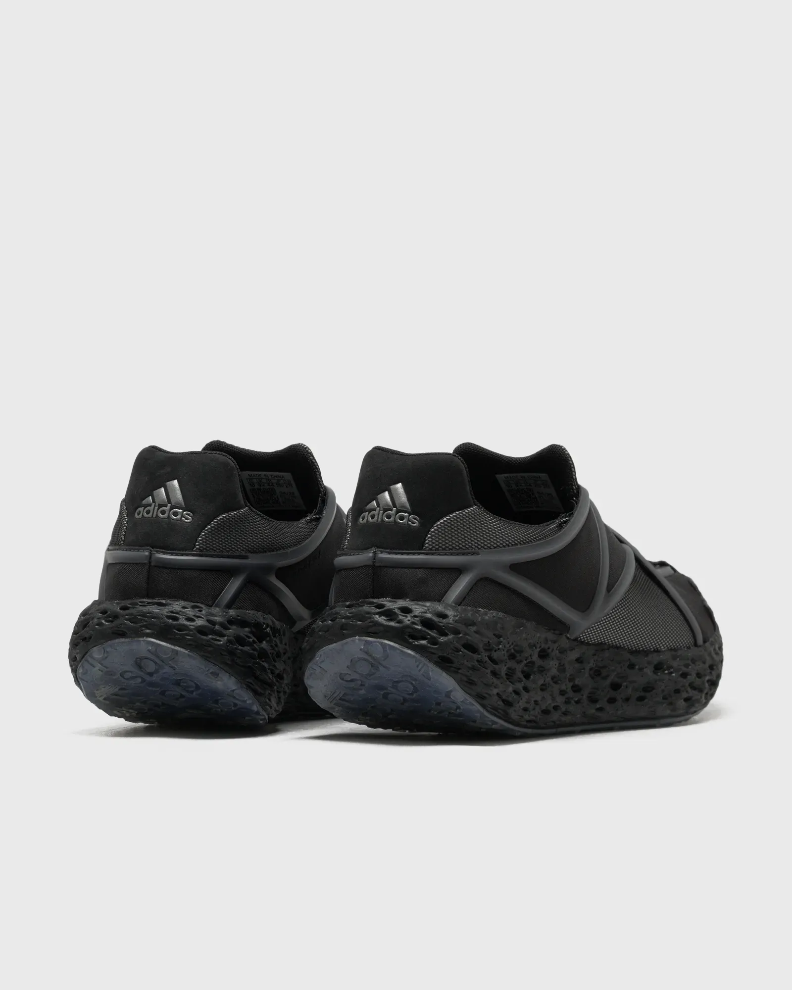 000000_adidas-Zponge-Flux_CARBON-BLACK_JR0830_img3